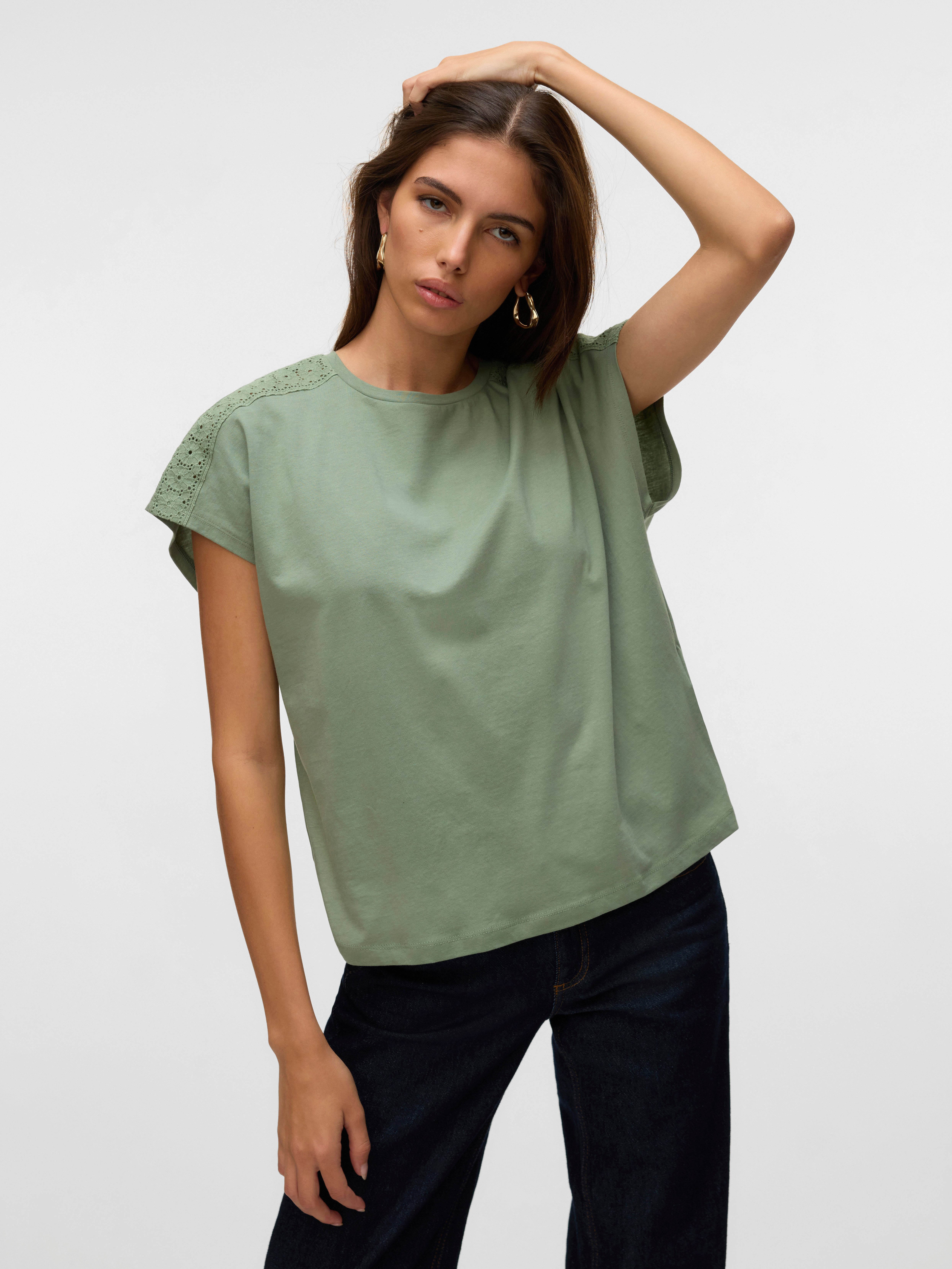 Vero Moda Shirt met korte mouwen VMEMMY SS LACE TAPE TOP JRS GA NOOS