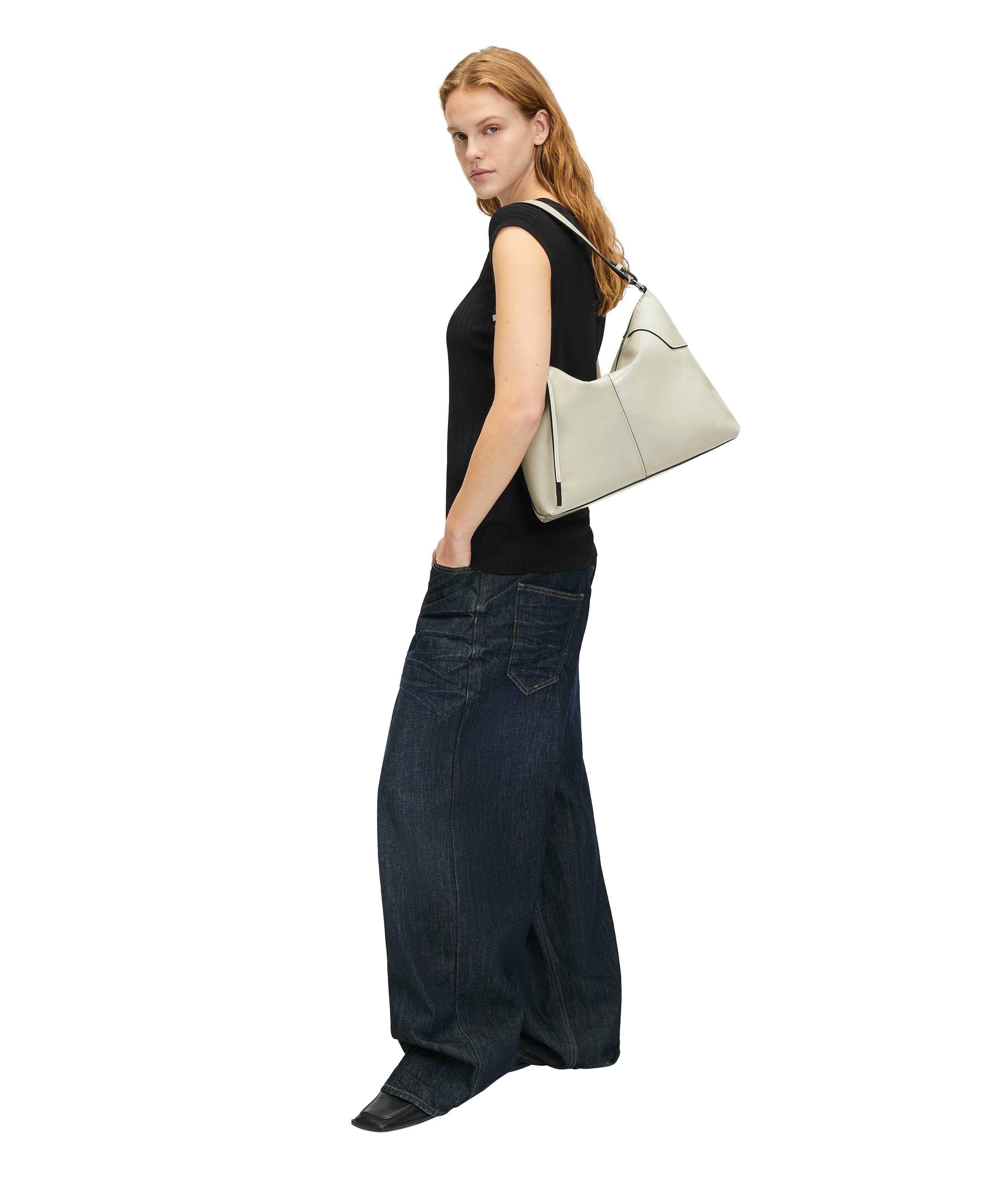 Liebeskind Berlin Hobo-tas Hobo M MILA LACK DISTRESSED