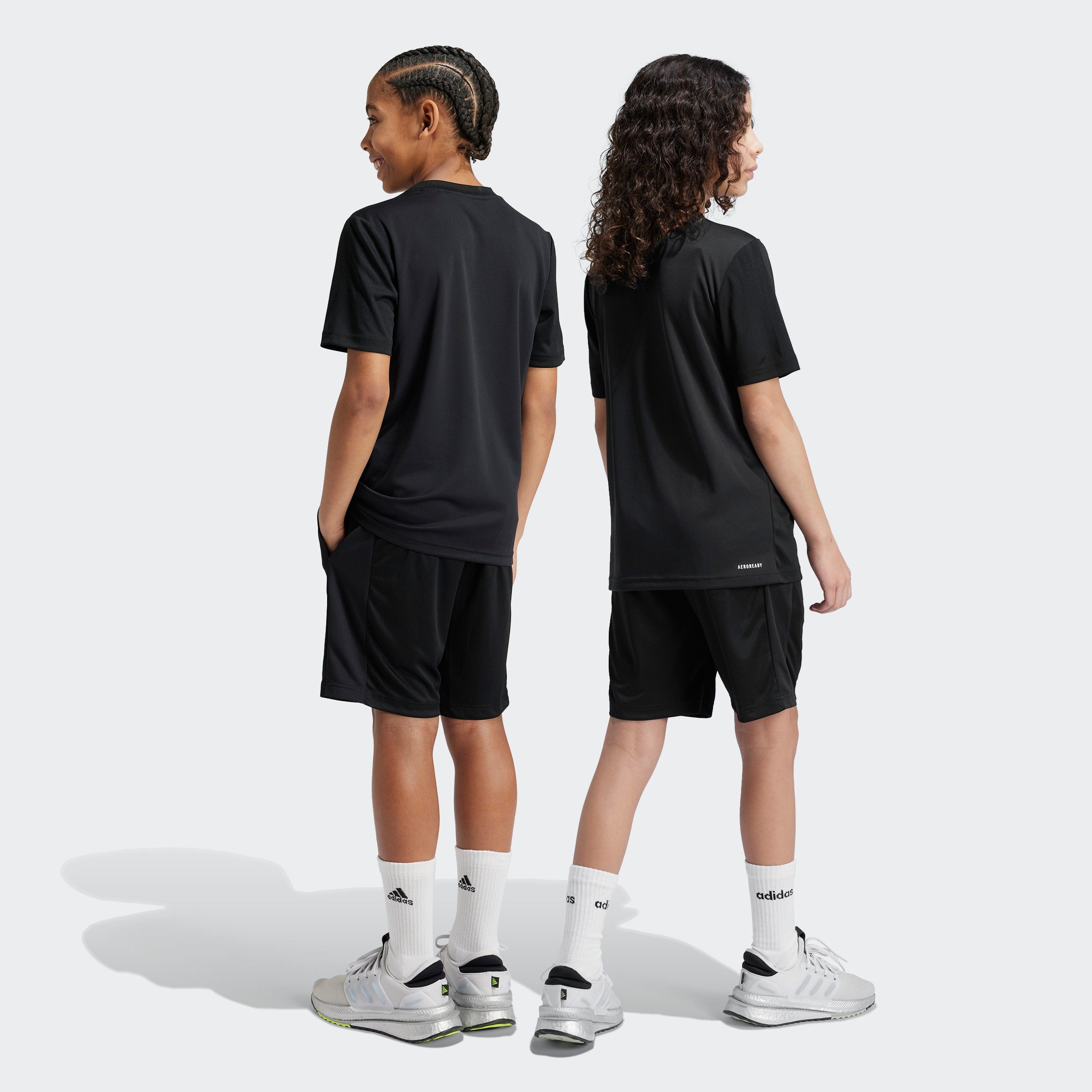 adidas Sportswear Short J TR-ES SH (1-delig)