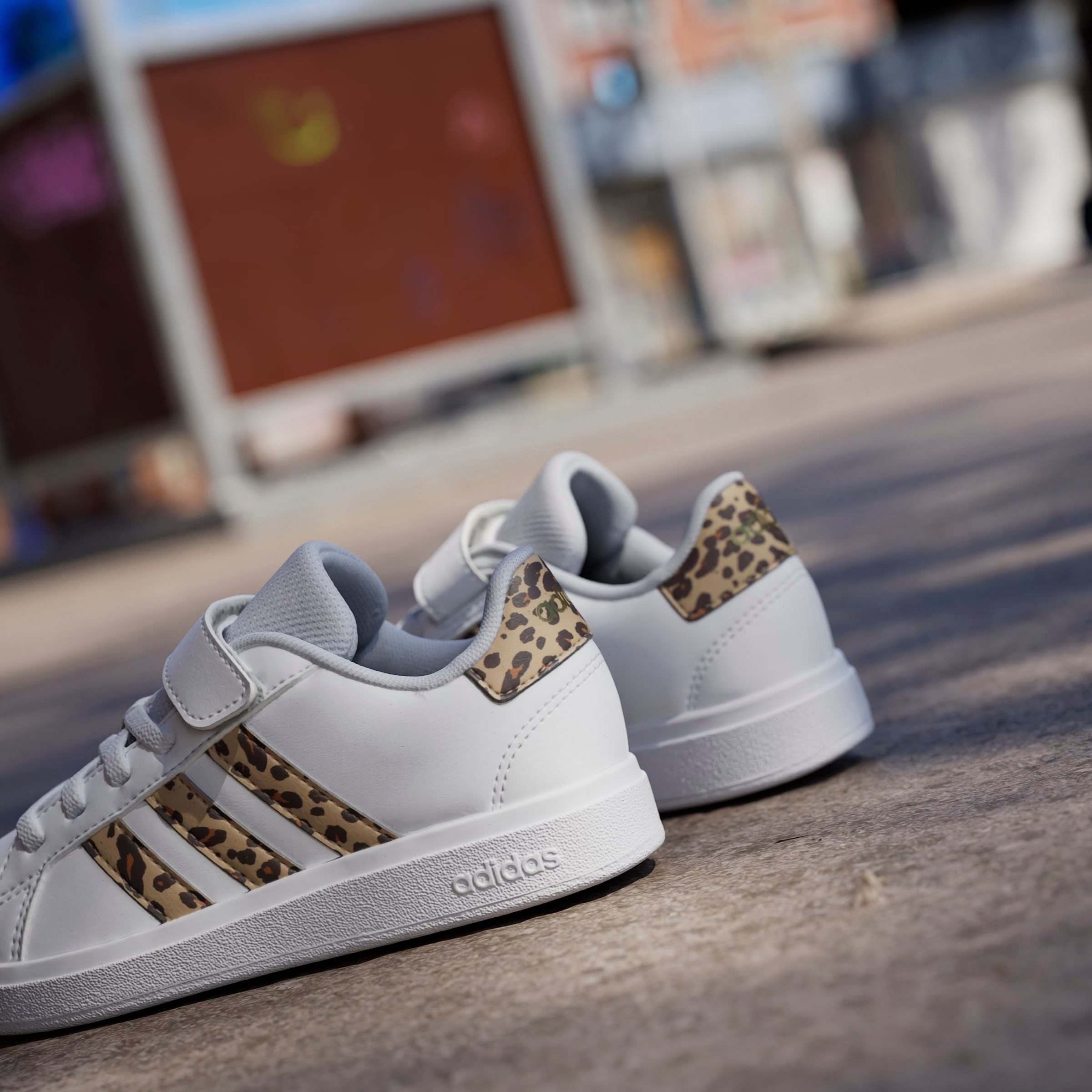 adidas Sportswear Sneakers GRAND COURT 2.0 KIDS Design geïnspireerd op de adidas Superstar