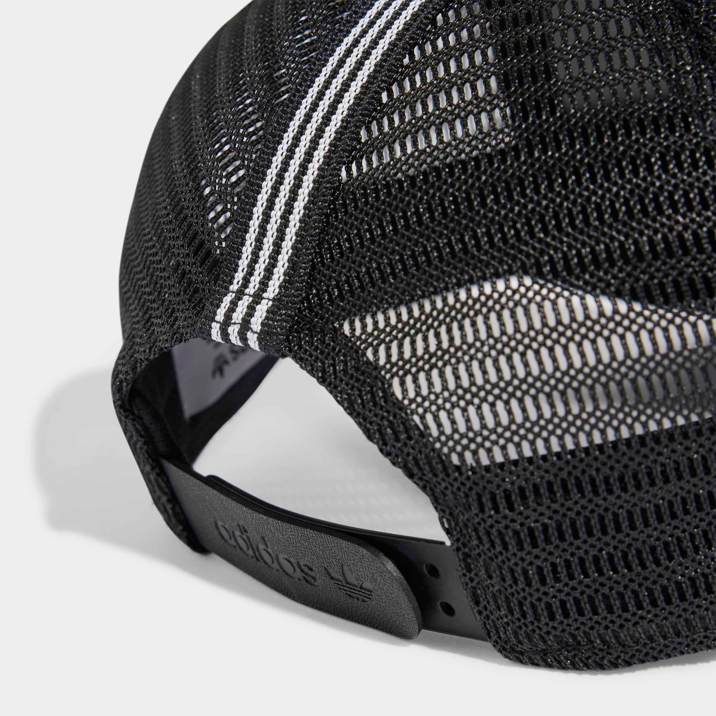adidas Originals Baseball pet CURVED TRUCKER