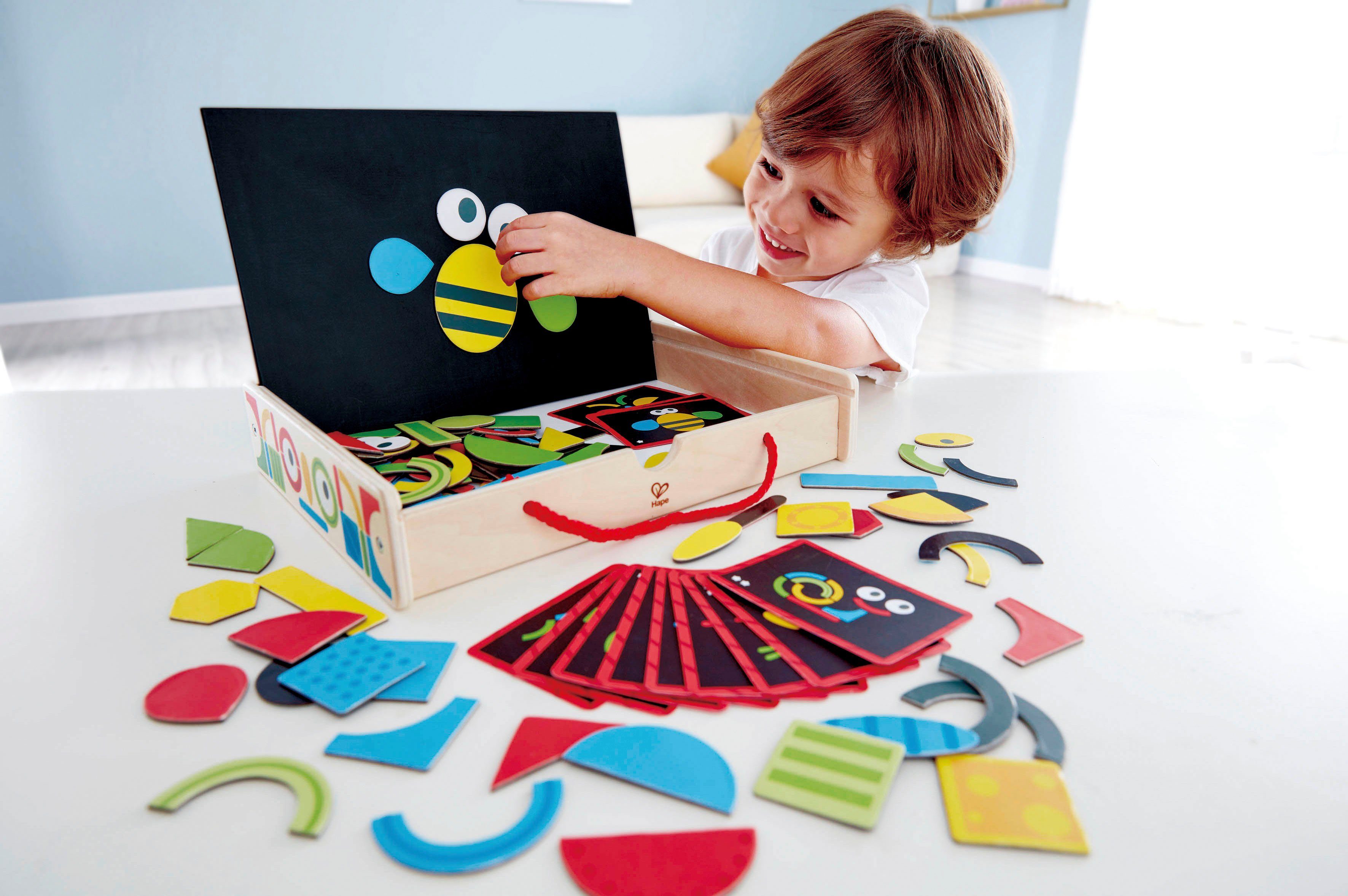Hape Spel Magnetische kunstbox FSC®- beschermt bos - wereldwijd