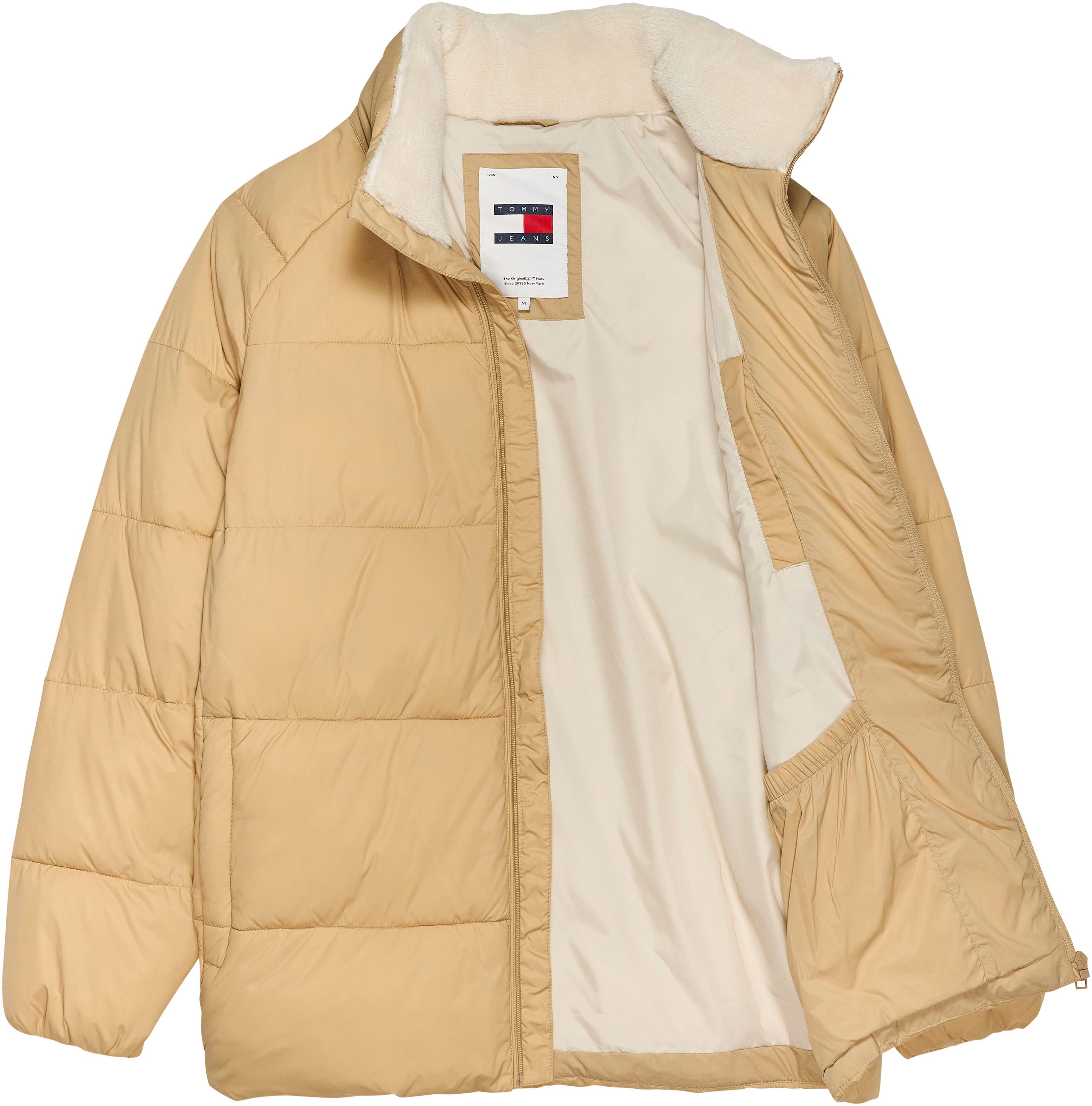 TOMMY JEANS Gewatteerde jas TJM POLY PUFFER EXT Winterjas met staande kraag, gevoerd teddy, binnenzakken
