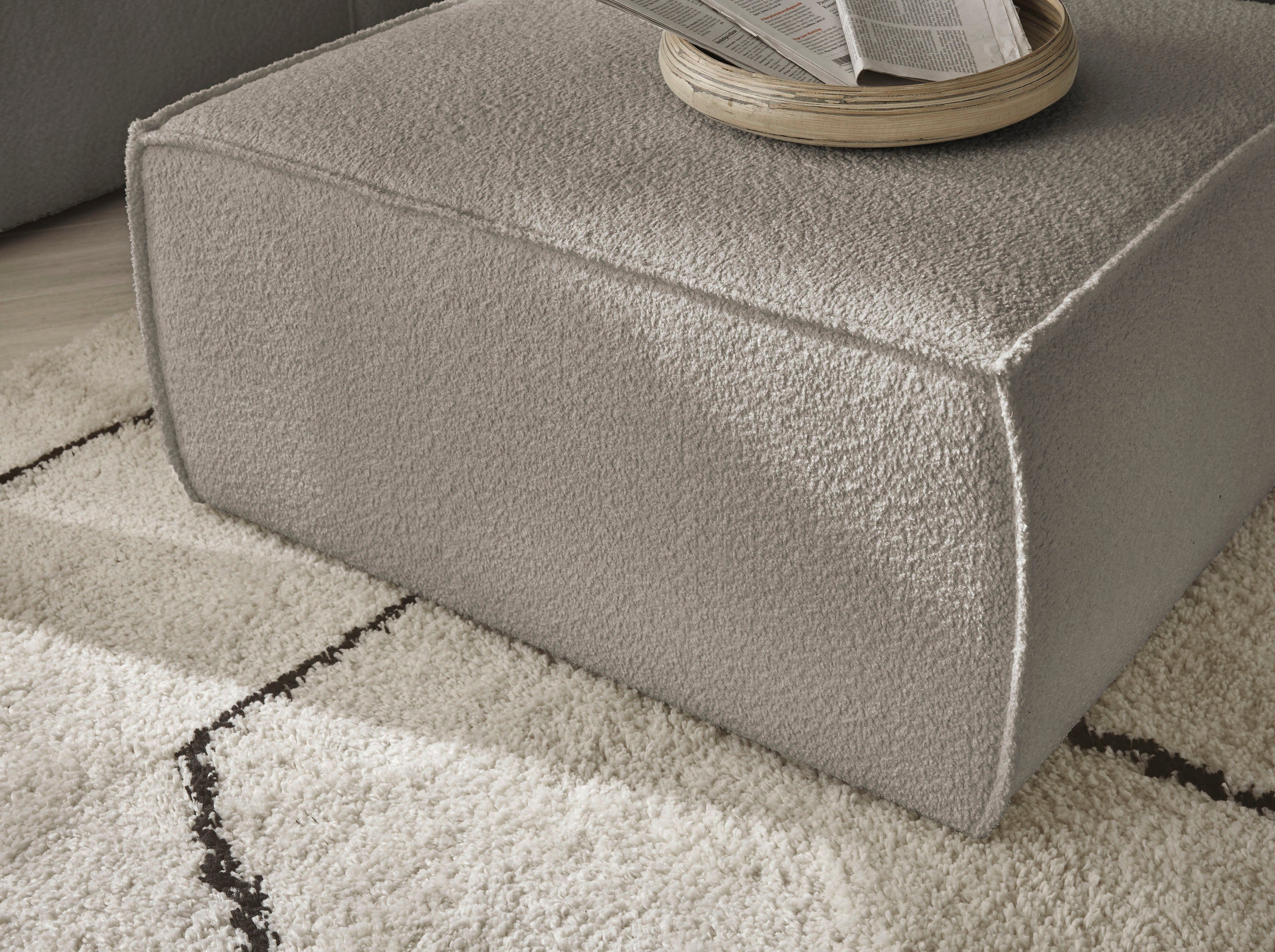 andas Hocker Finnley vierkant, past bij loveseat finnley