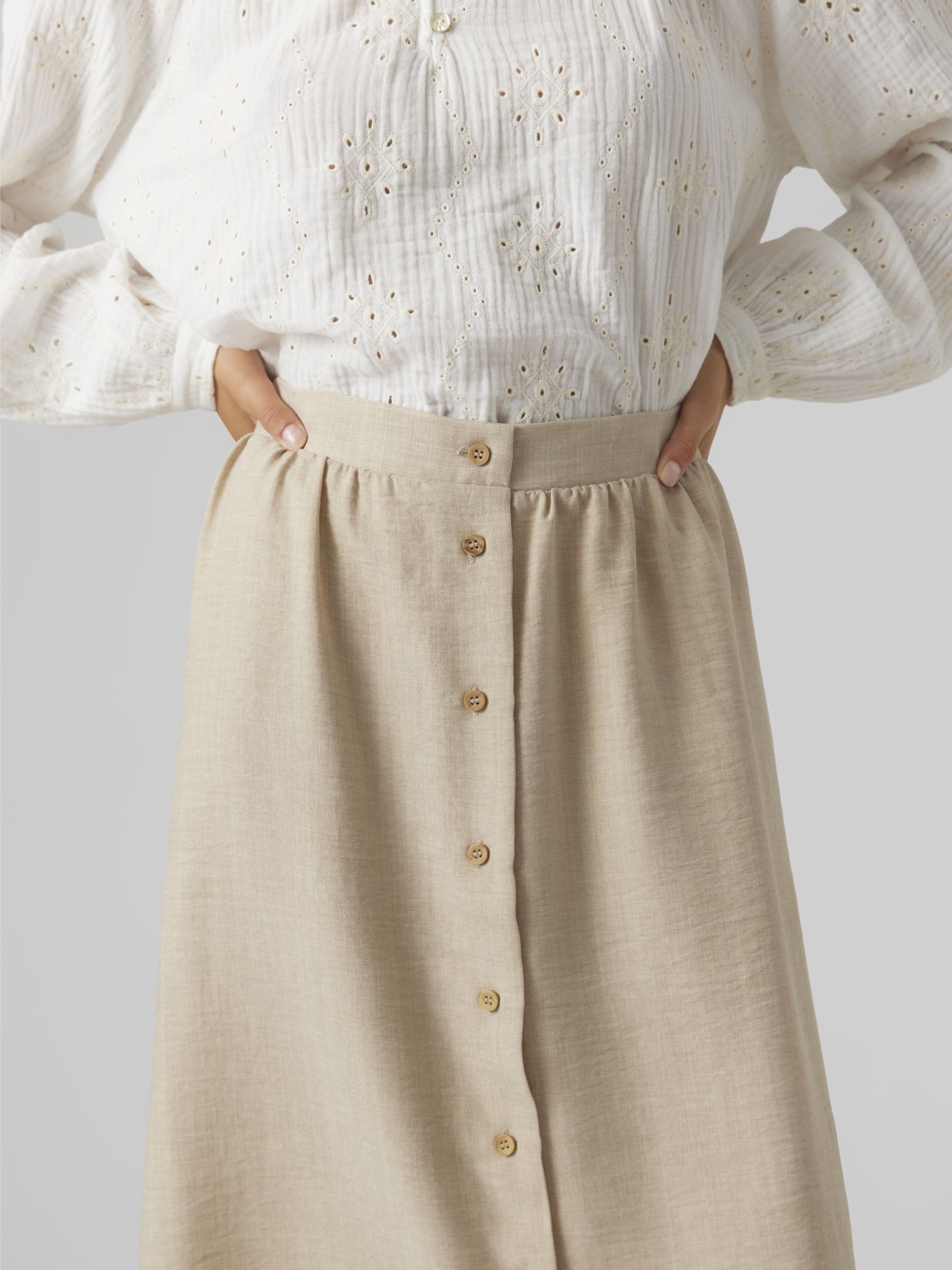 Vero Moda Maxirok VMMELANEY HW BUTTON CALF SKIRT WVN NOOS