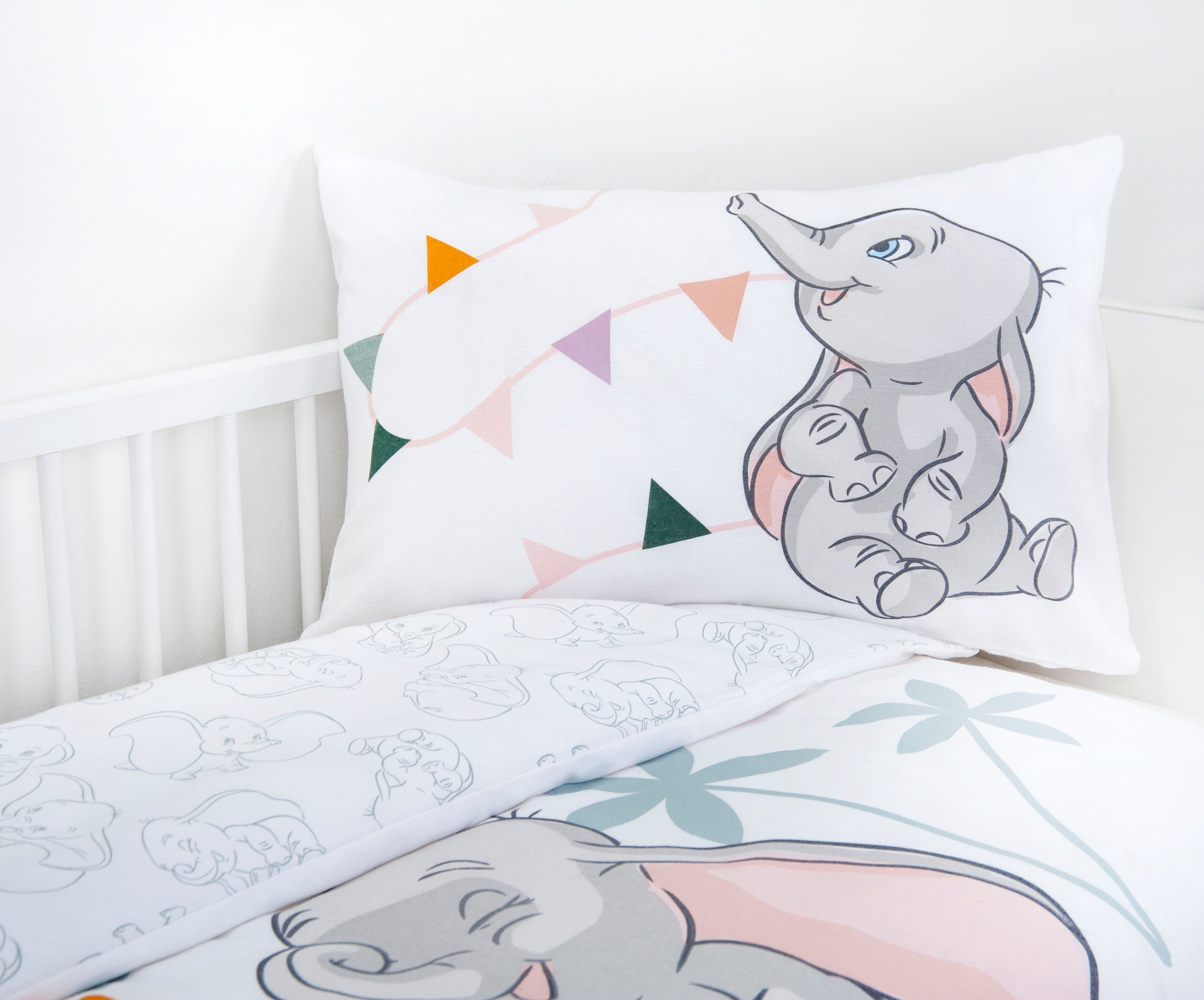 Disney Baby-overtrekset Disney´s Dombo met liefdevol motief