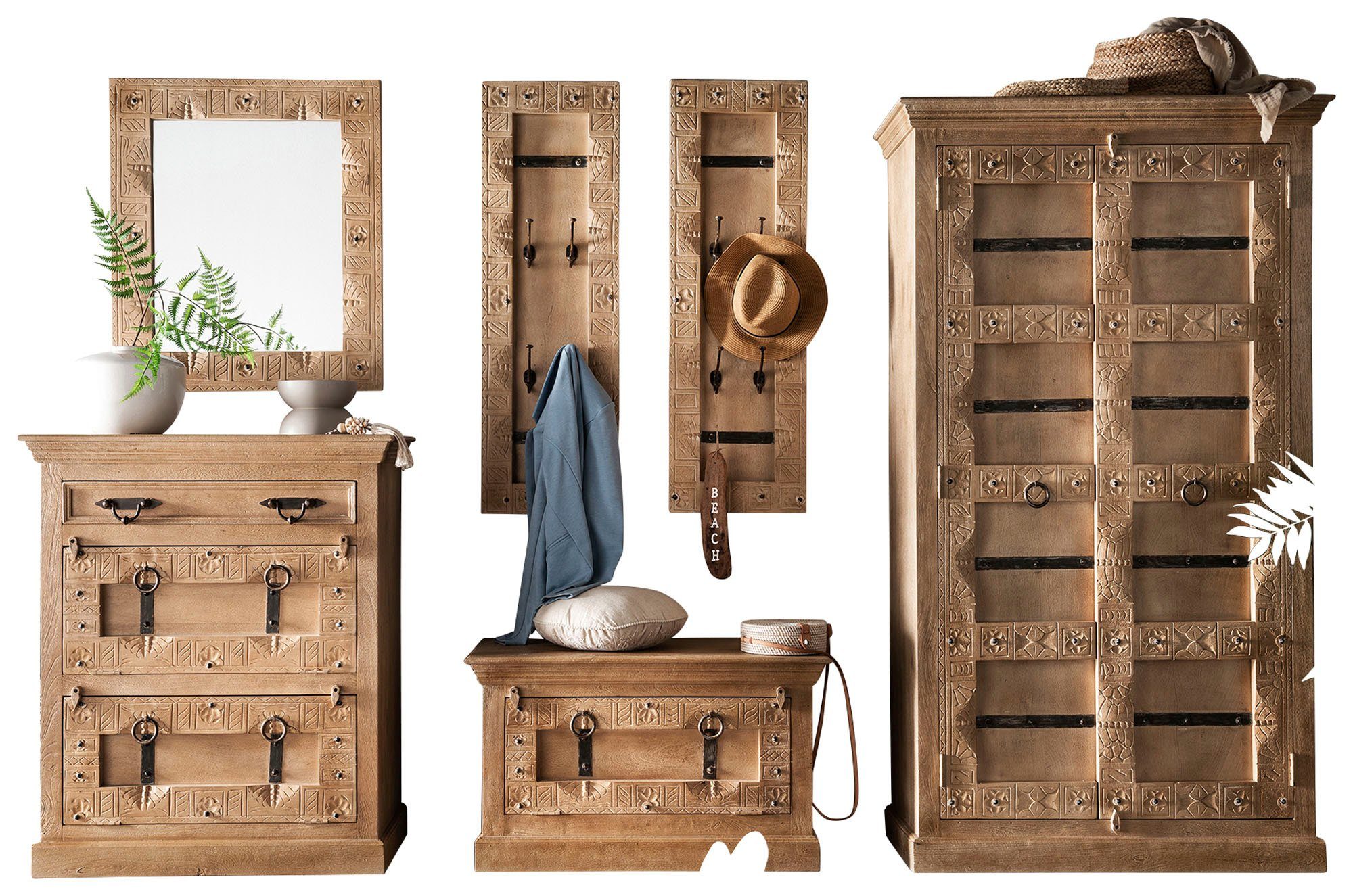 SIT Halmeubelset Front met ingewikkelde houtsnijwerk, ringgrepen & beslag van metaal (set, 6-delig) wandkapstokken beige