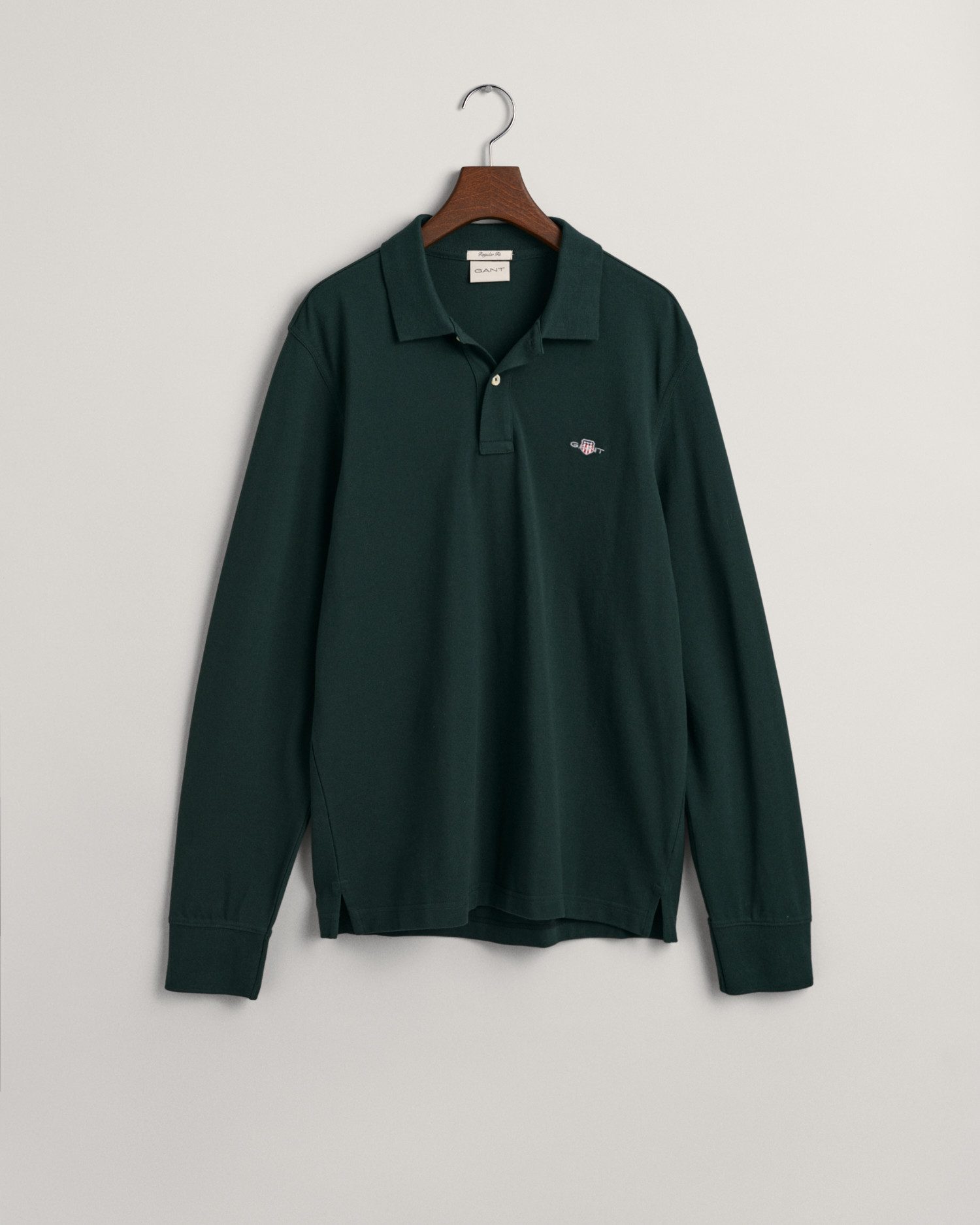 Gant Poloshirt REG SHIELD LS PIQUE RUGGER met logoborduursel op de borst