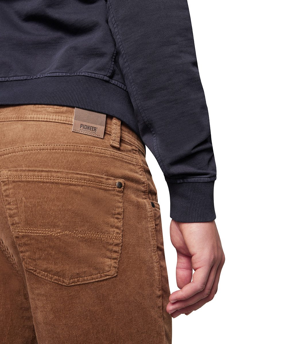 Pioneer Authentic Jeans Cordbroek Rando in five-pocketsstijl