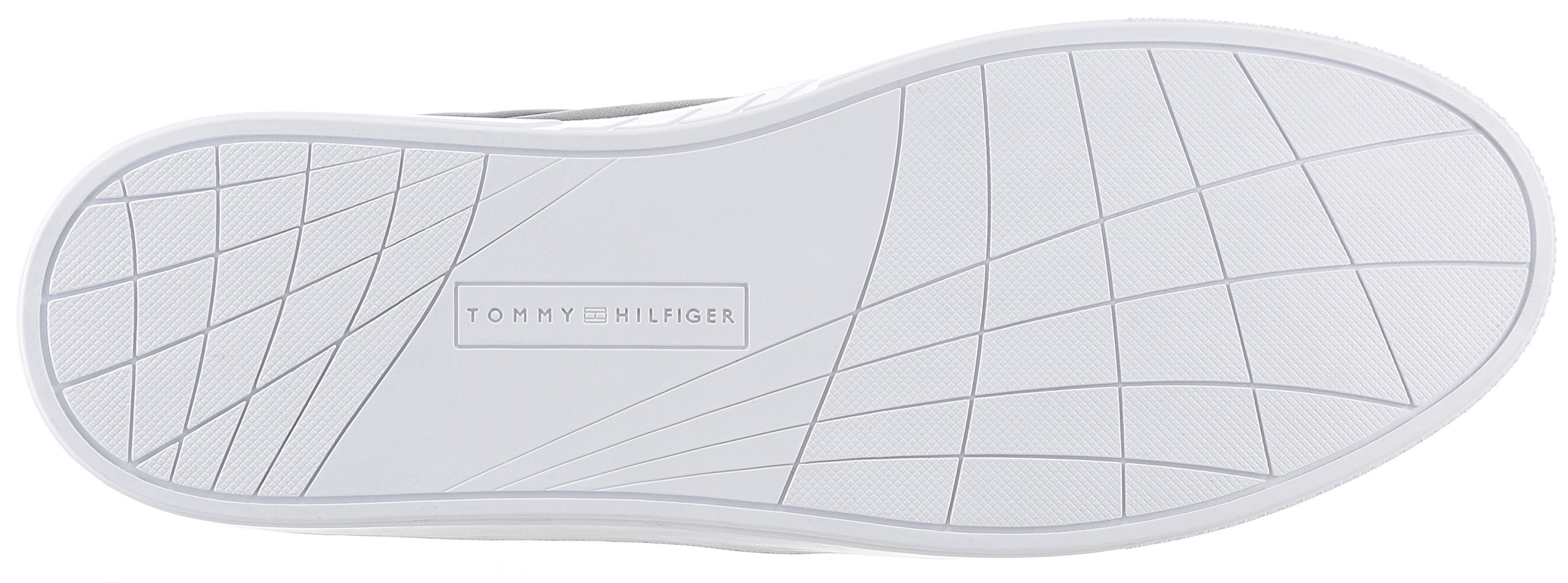 Tommy Hilfiger Sneakers ICON COURT LTH STRIPES veterschoenen, vrijetijdsschoen, lage schoen met gewatteerde schaprand