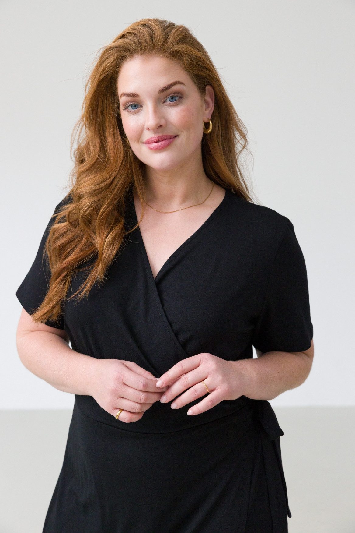 Base Level Curvy Wikkeljurk Abbie Soepelvallende viscose-mixkwaliteit