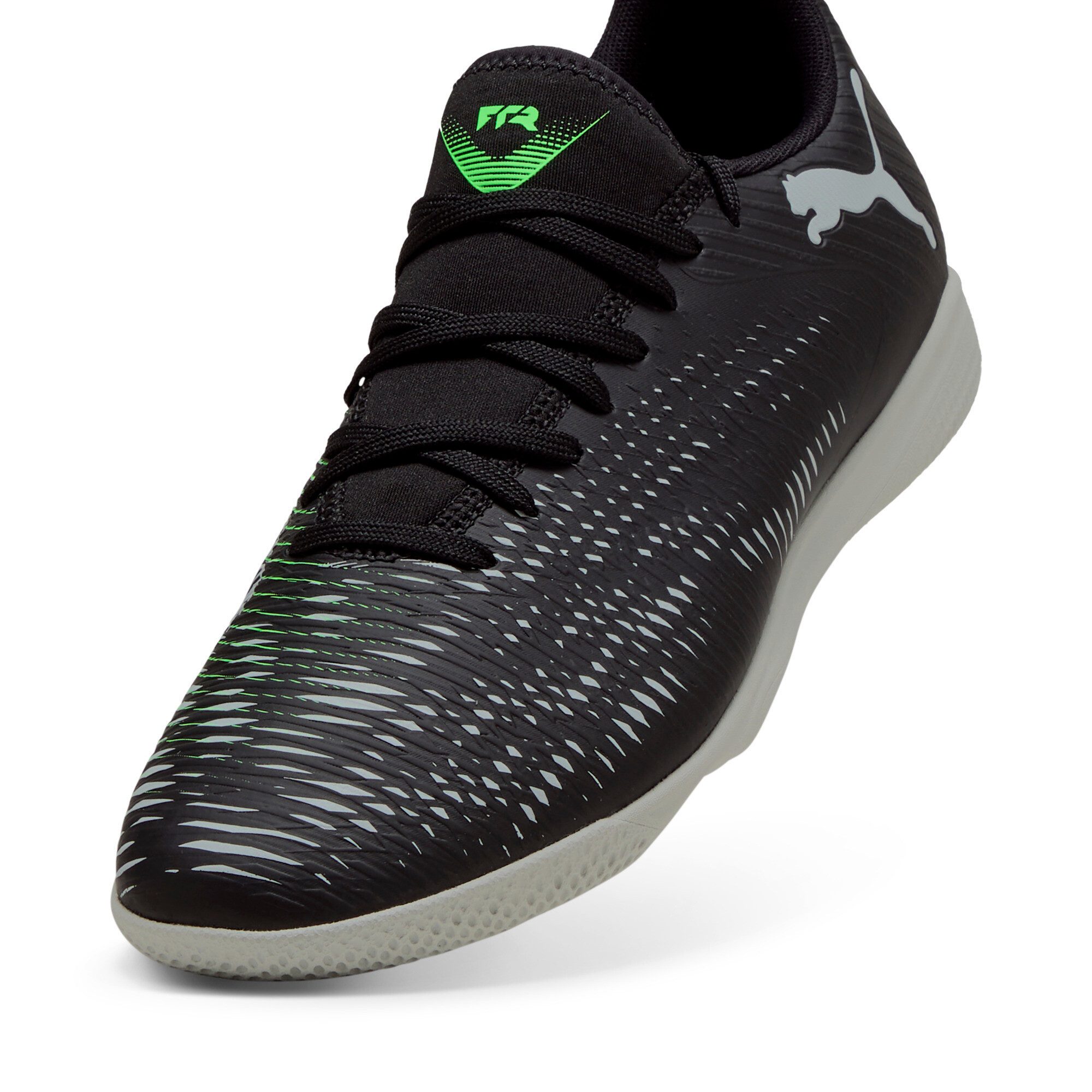PUMA Zaalschoenen FUTURE 8 PLAY IT