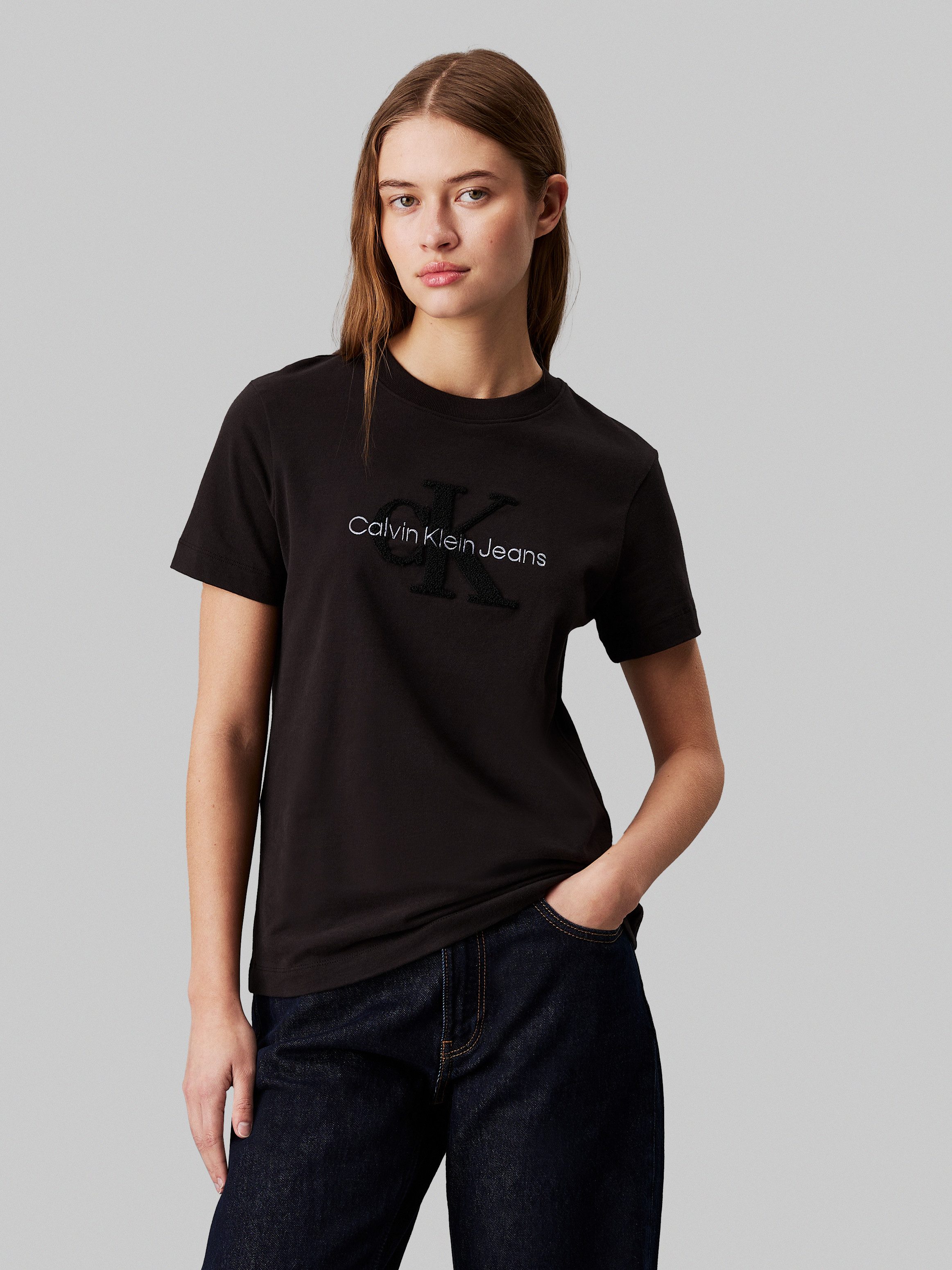 Calvin Klein T-shirt