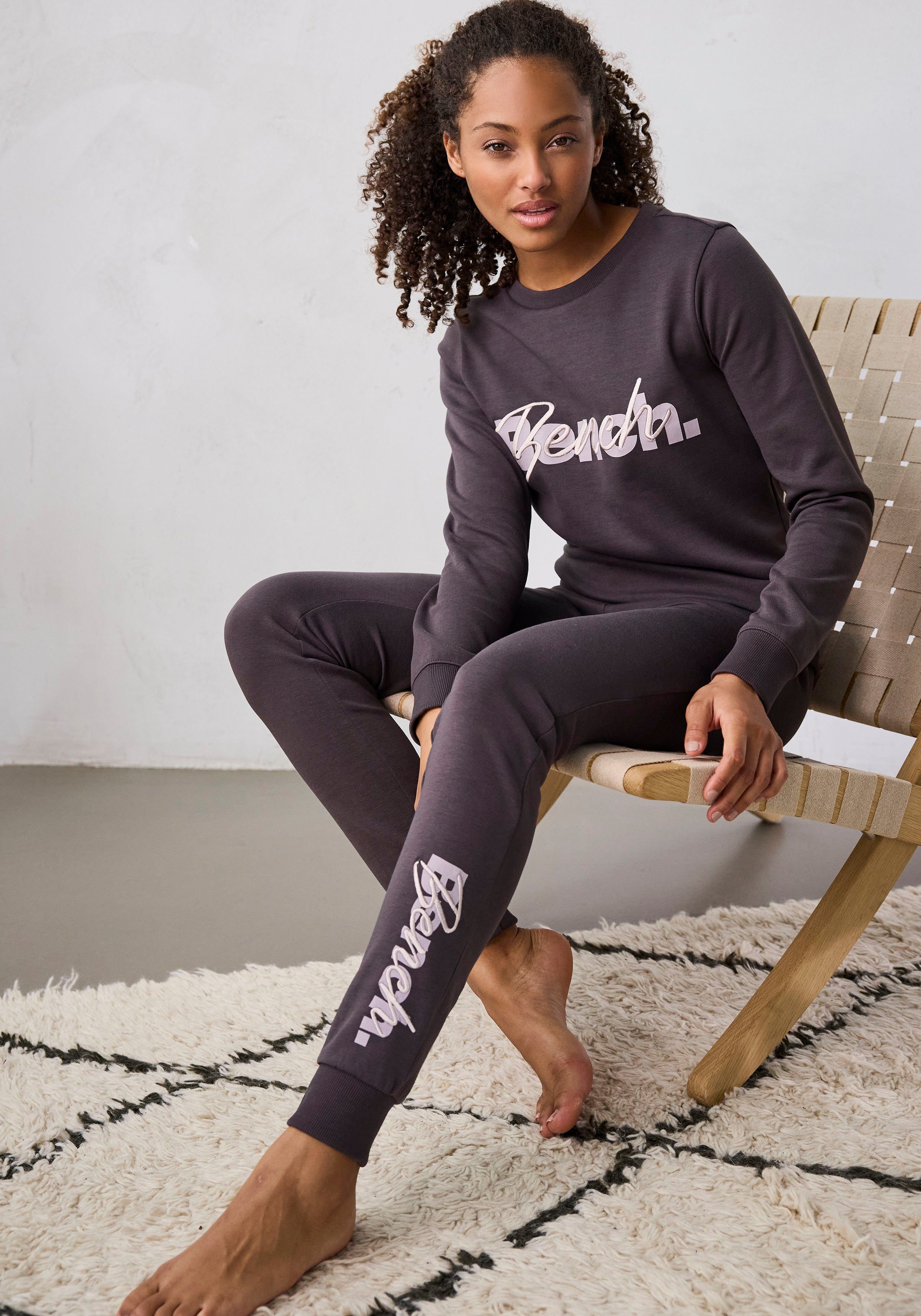 Bench. Loungewear Sweatpants met logoprint en borduurwerk, loungewear