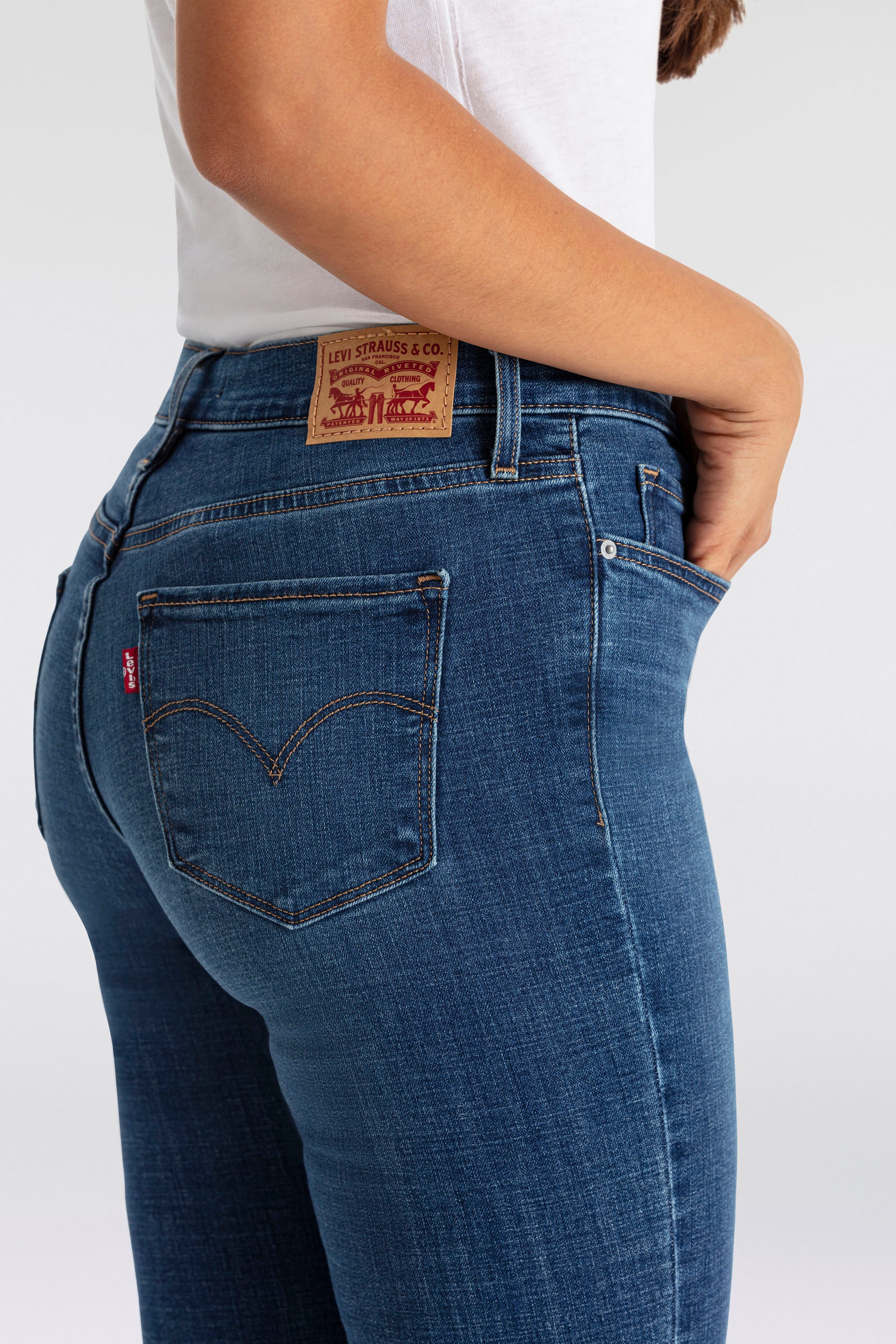 Levi's Capri jeans 311 SHAPING SKN CAPRI