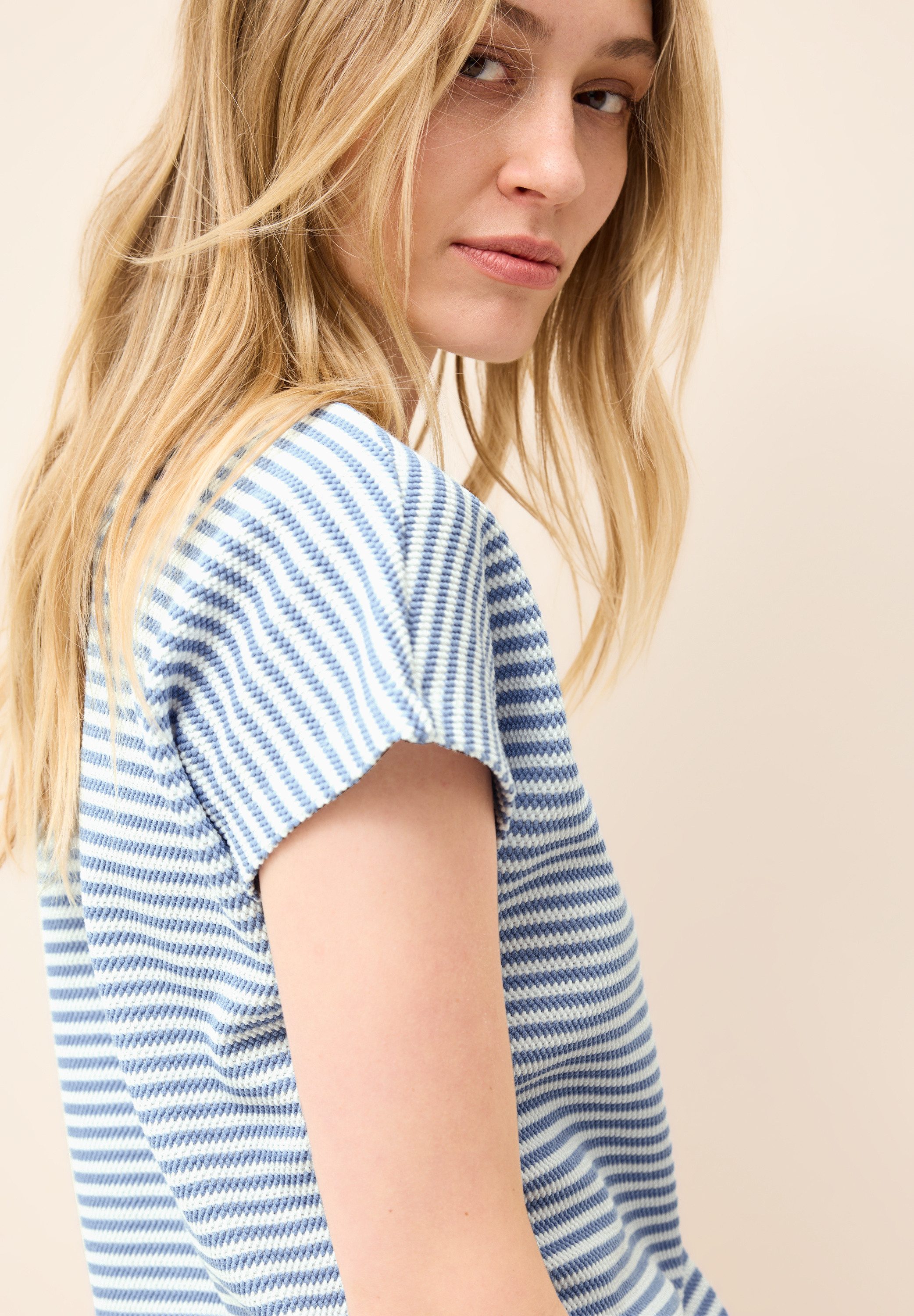 Cecil Shirt met V-hals