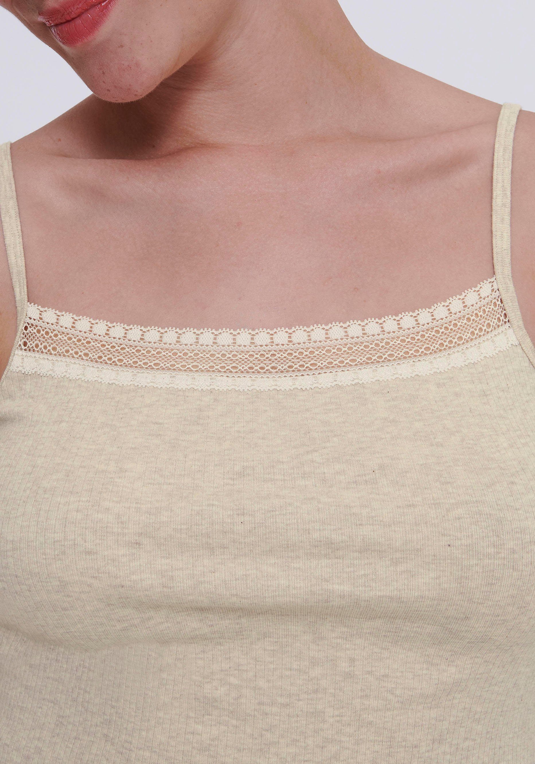 Sloggi Top met spaghettibandjes GO Ribbed Spaghetti Top met fijne tonale strepen