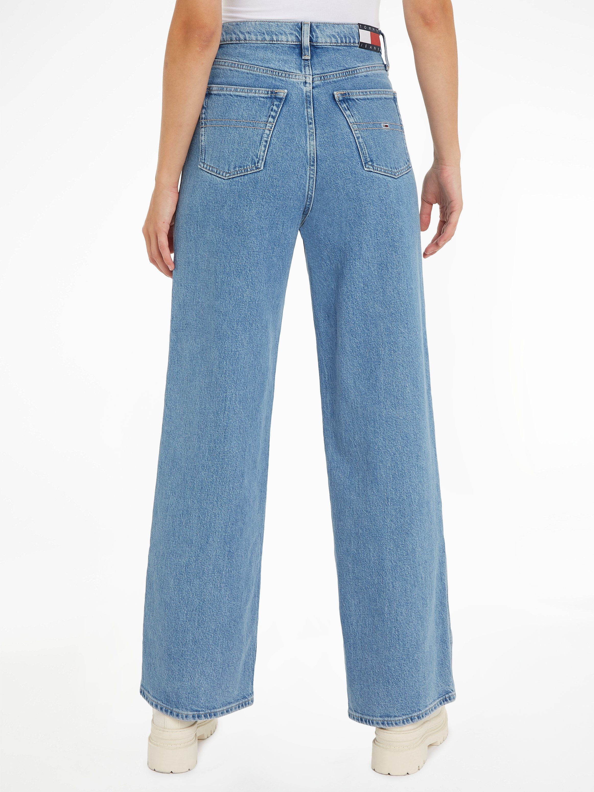 TOMMY JEANS Wijde jeans CLAIRE HGH WD BH4116 met tommy jeans merklabel & badge