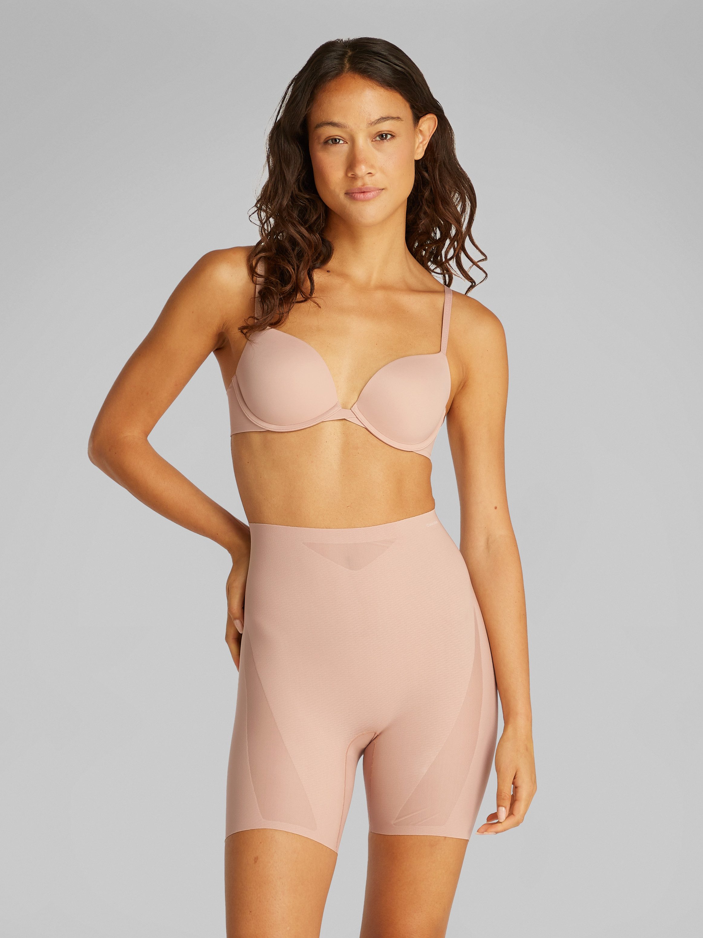Calvin Klein Push-up-bh PUSH UP PLUNGE met gladde afwerking dames push-up bh's maat 85 beige