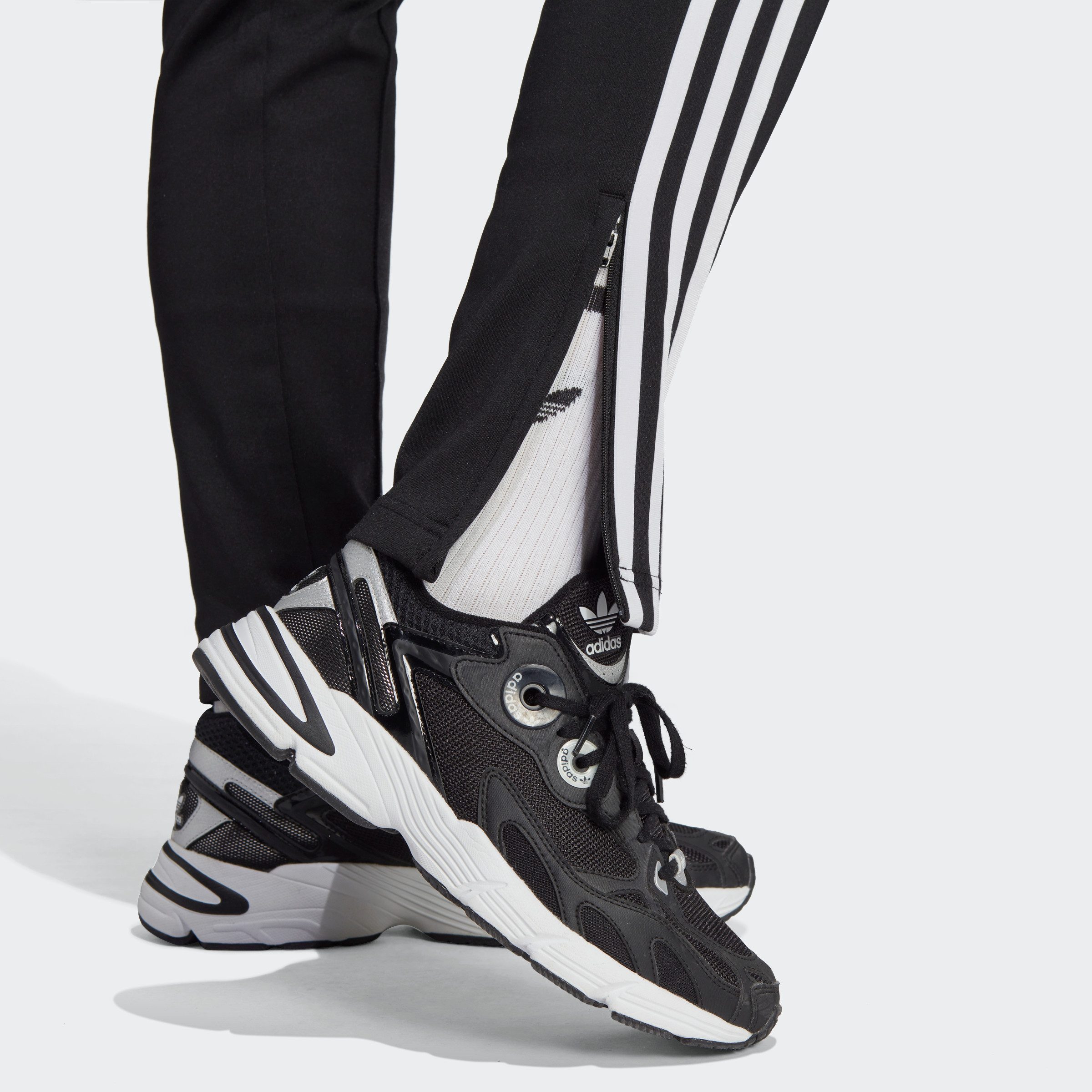 adidas Originals Sportbroek SST CLASSIC TP Superstar trackpant, streetwear (1-delig)
