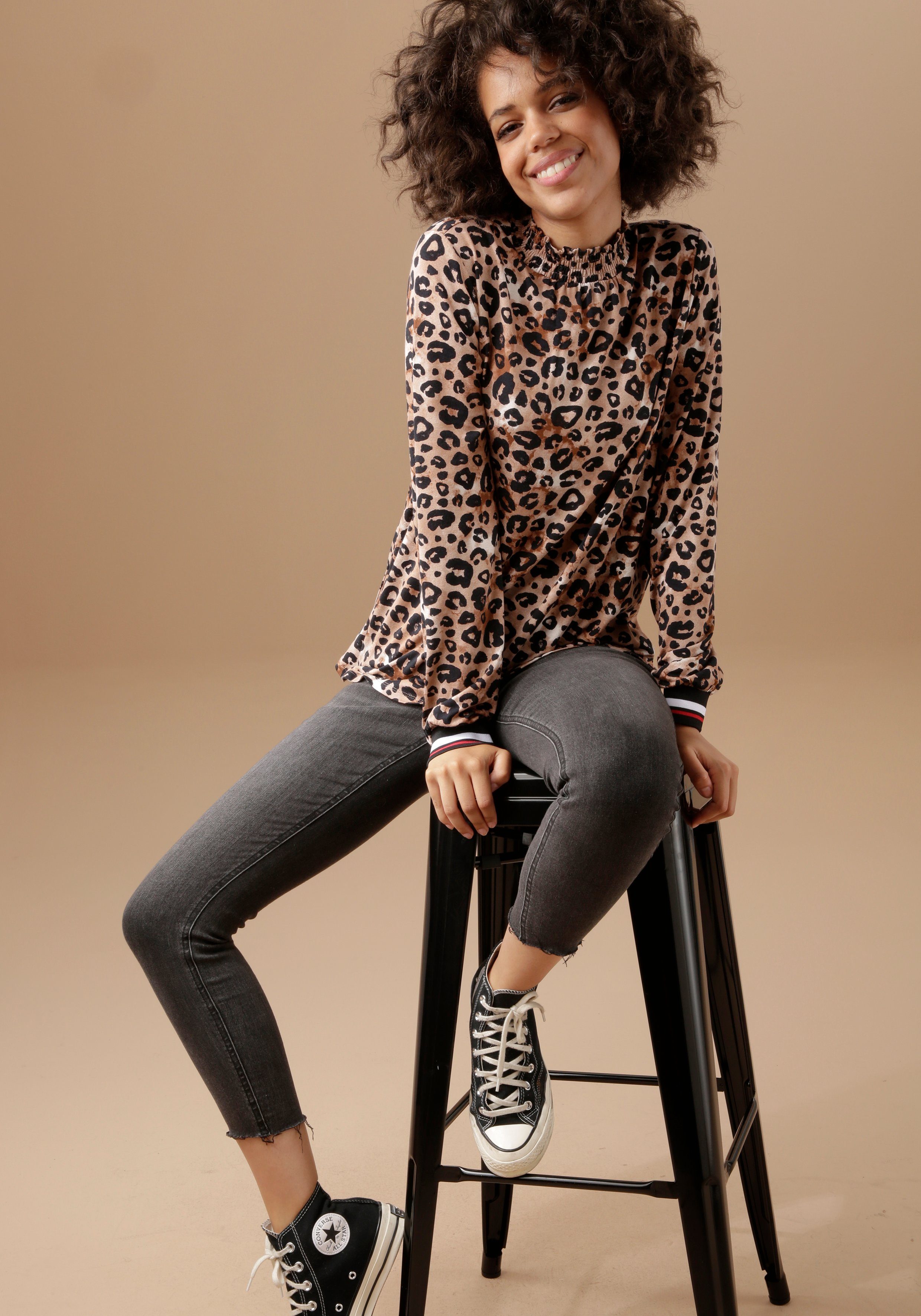 Aniston CASUAL Shirt met lange mouwen met trendy animal-print en gestreepte boord