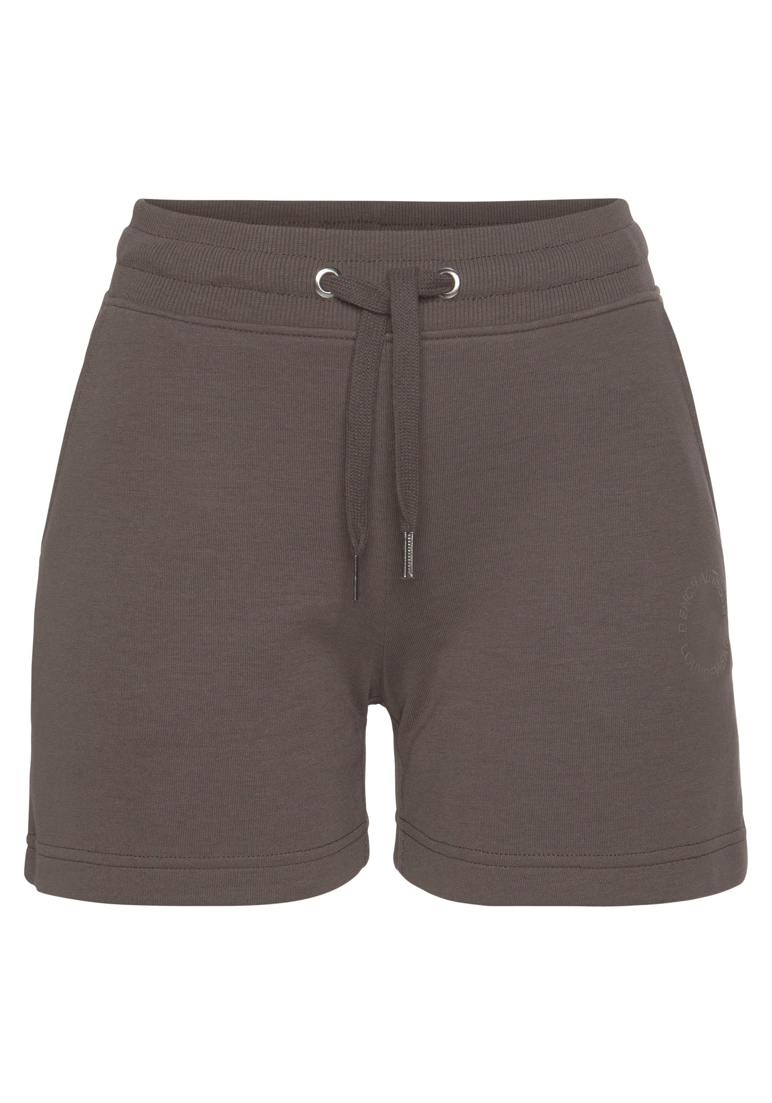 Bench. Loungewear Sweatshort Met geborduurd logo met logostiksel en zijzakken, loungewear