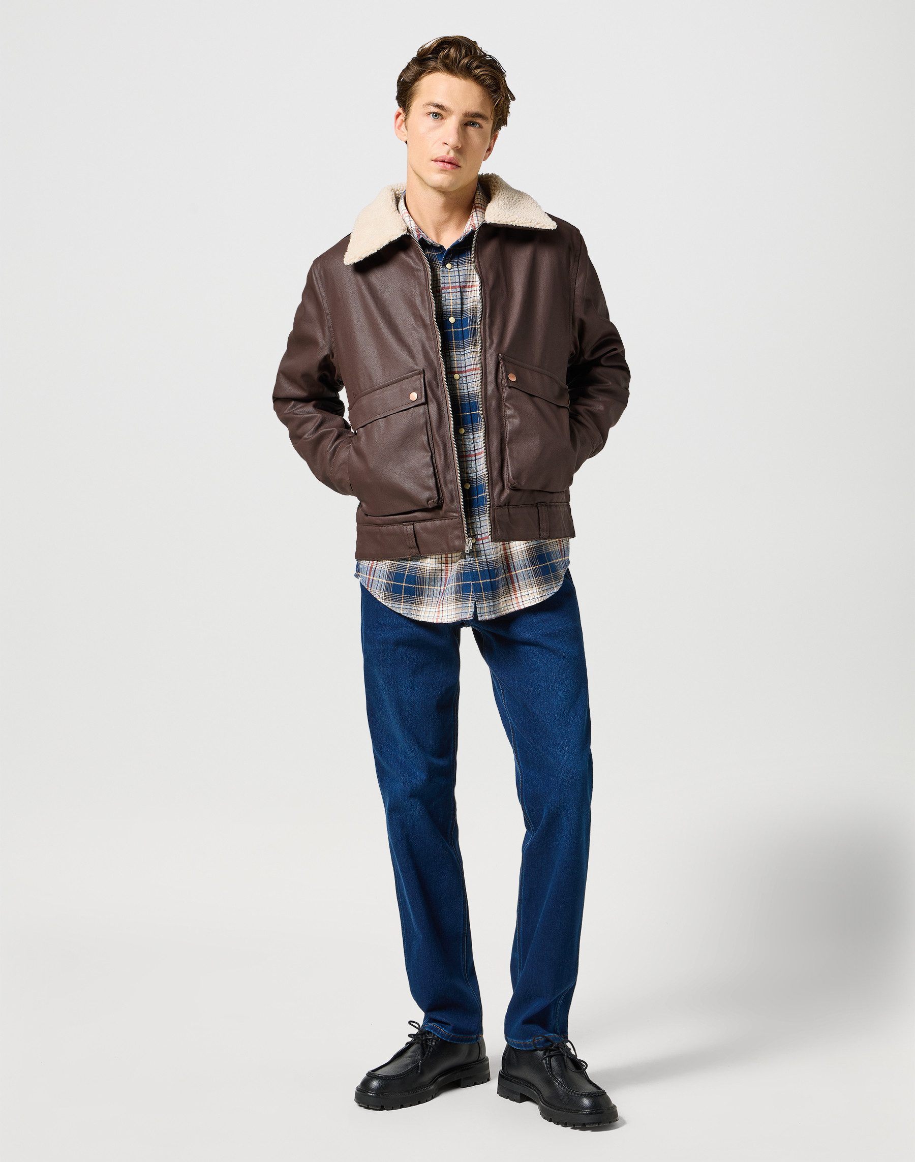 Wrangler Leren jack AVIATOR met riemlussen aan de zoom