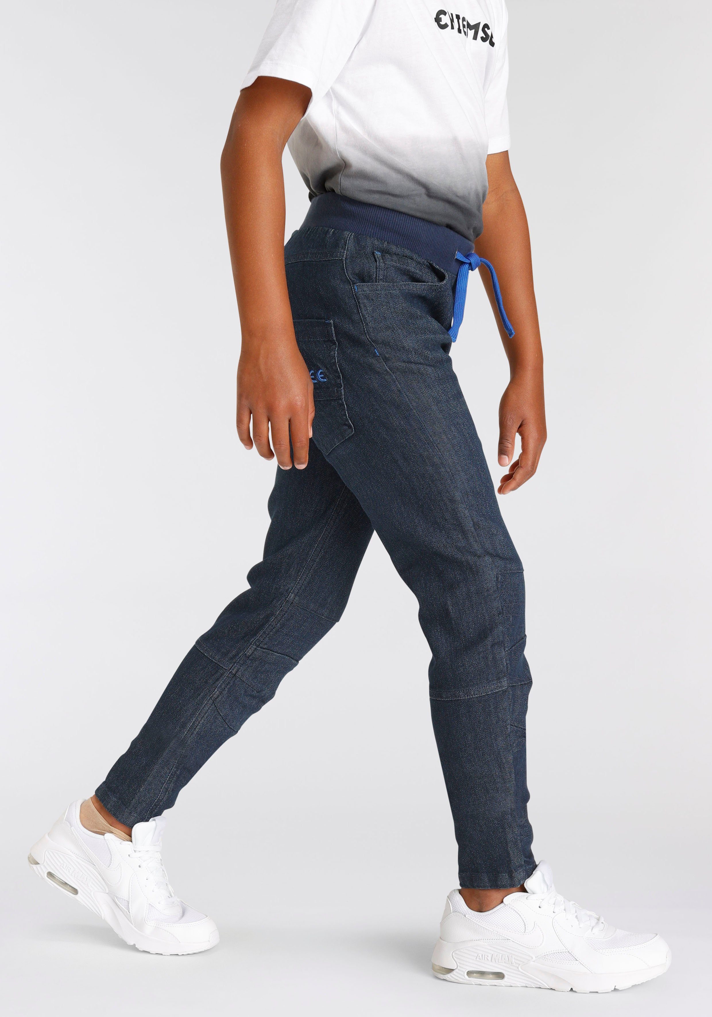 Chiemsee Comfortjeans Stretchjeans voor jongens smalle broekpasvorm, used-wassing, lage taille