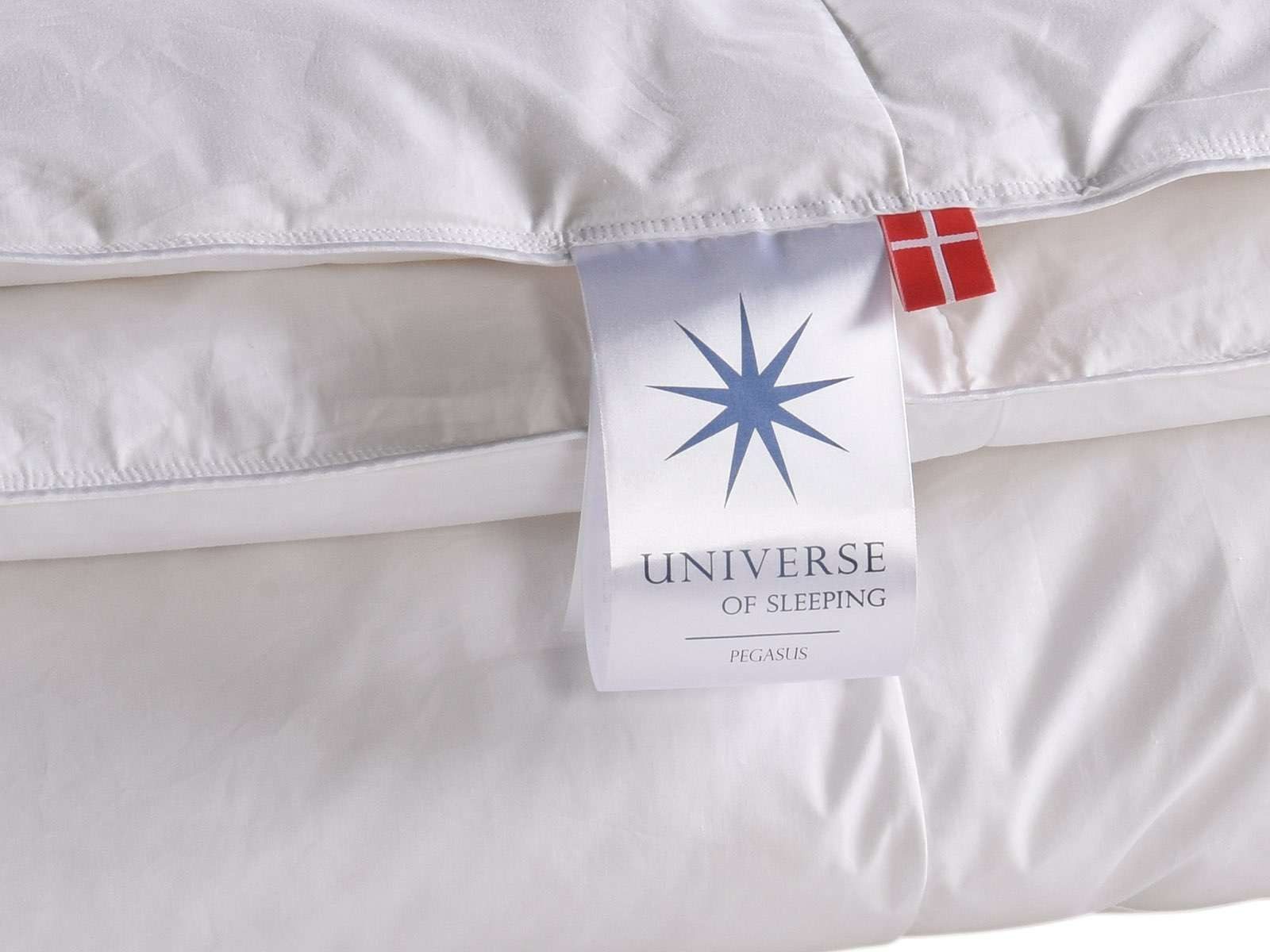 UNIVERSE OF SLEEPING Synthetisch dekbed Pegasus, onderhoudsvriendelijk, allergievriendelijk, 3 warmtestanden, Made in Denmark Normaal