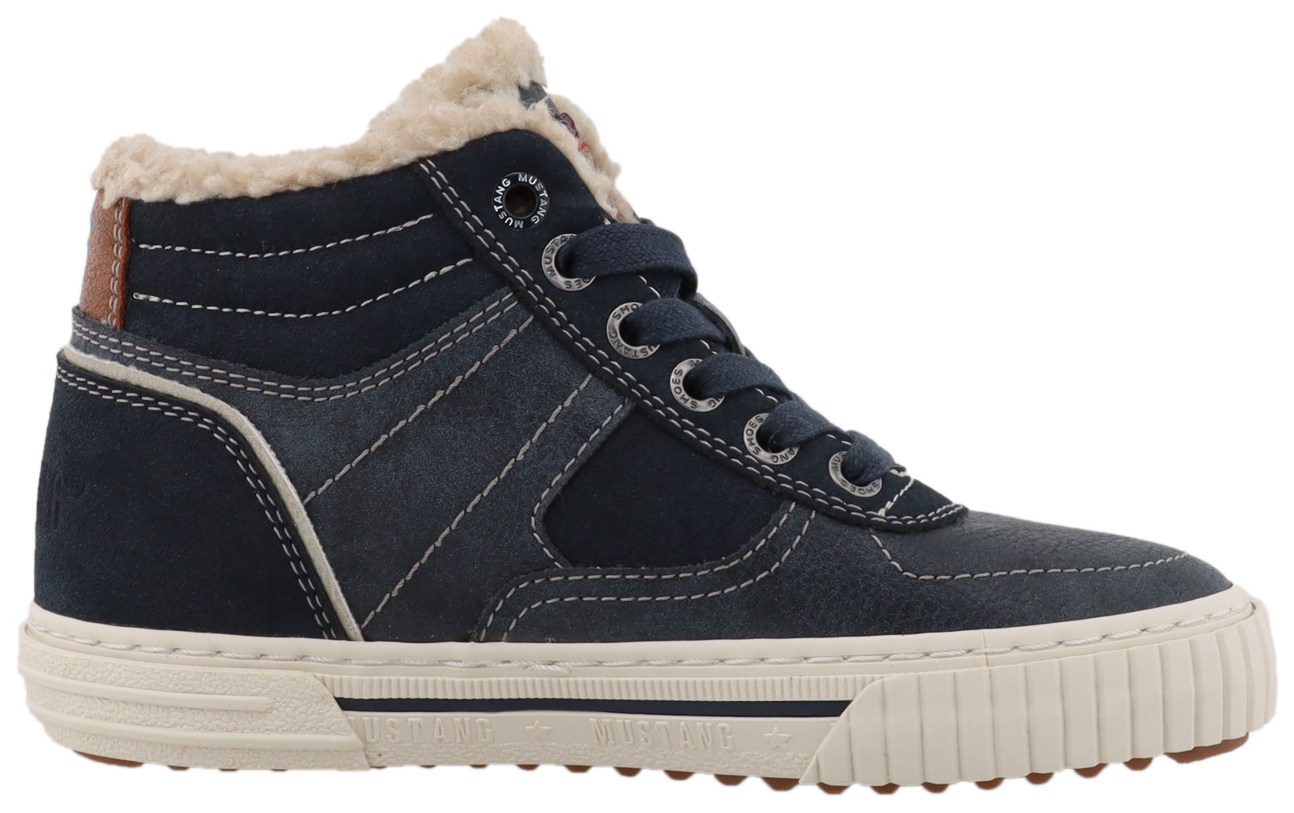 Mustang Shoes Sneakers Ezio
