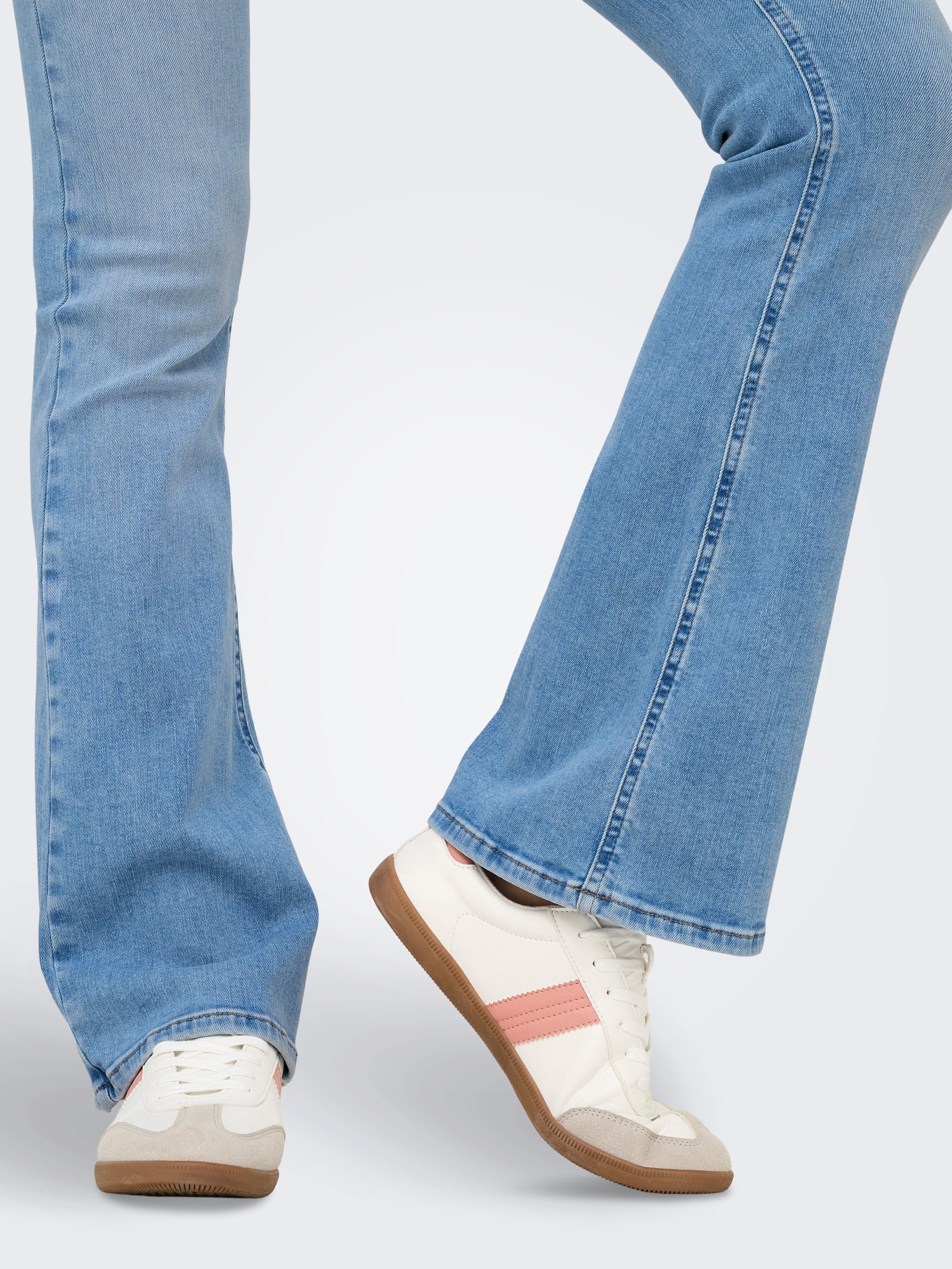 Only Bootcut jeans ONLBLUSH MID FLARED DNM TAI198 NOOS