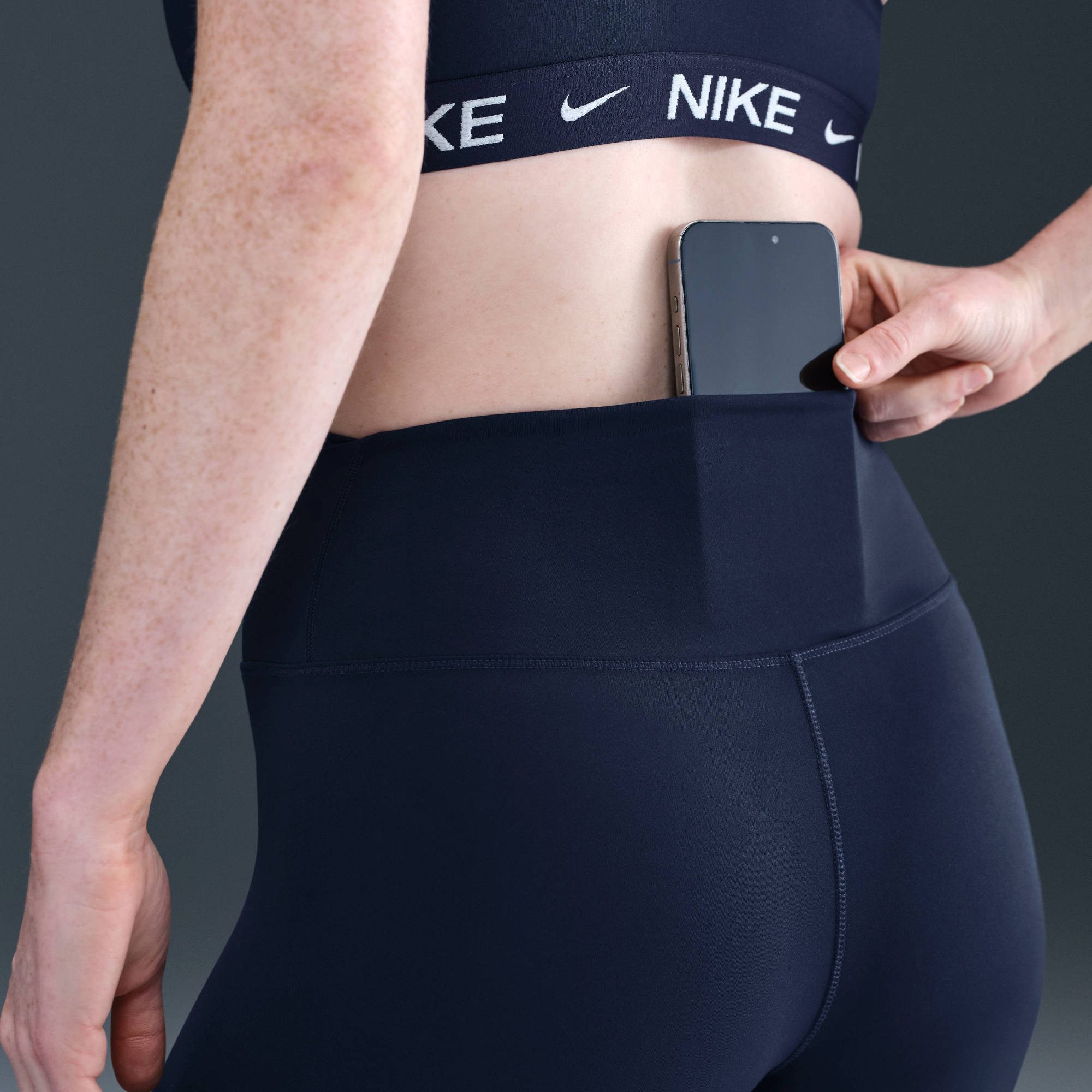 Nike Trainingstights W NK DF ONE HR CAPRI TIGHT WT (1-delig)