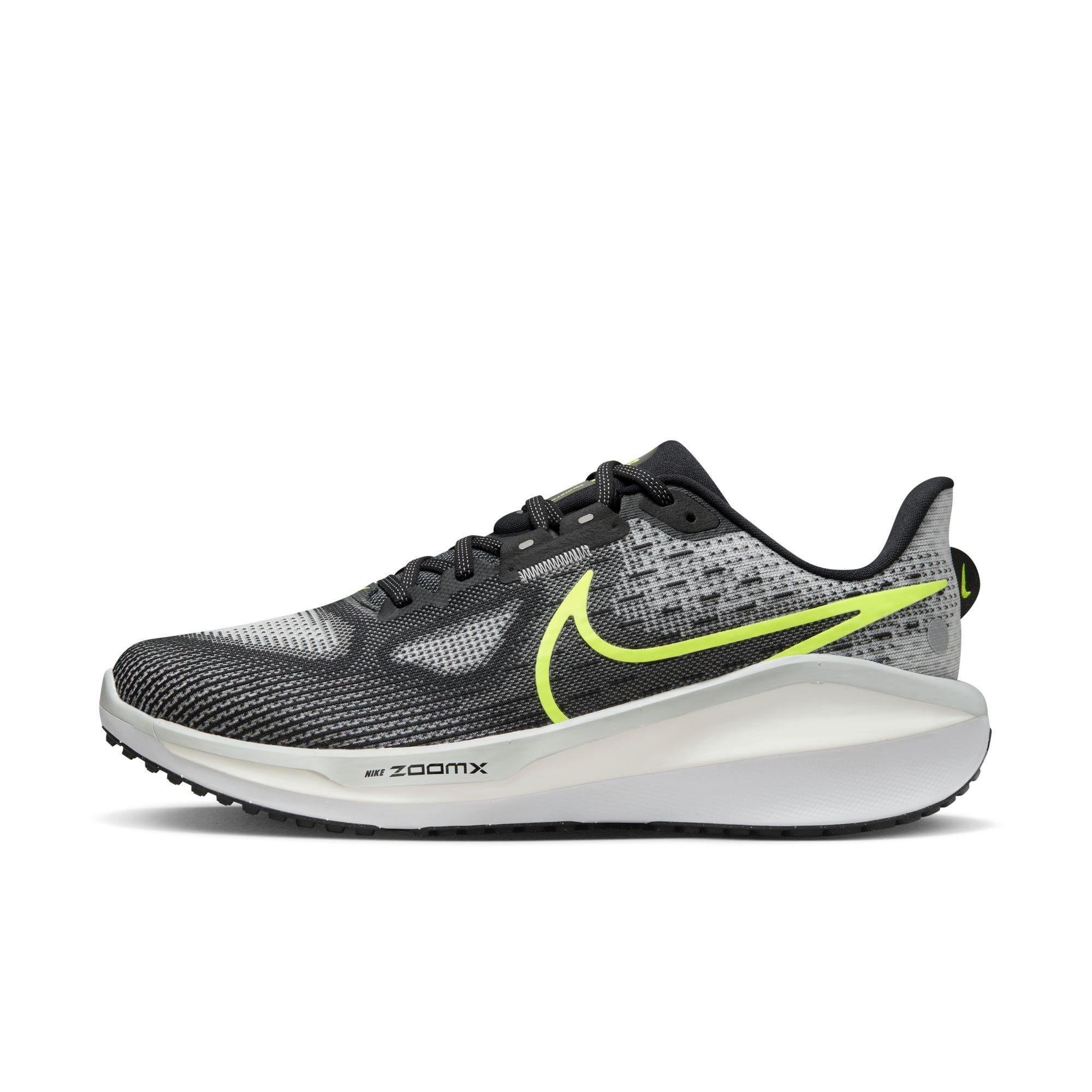 Nike Runningschoenen Vomero 17