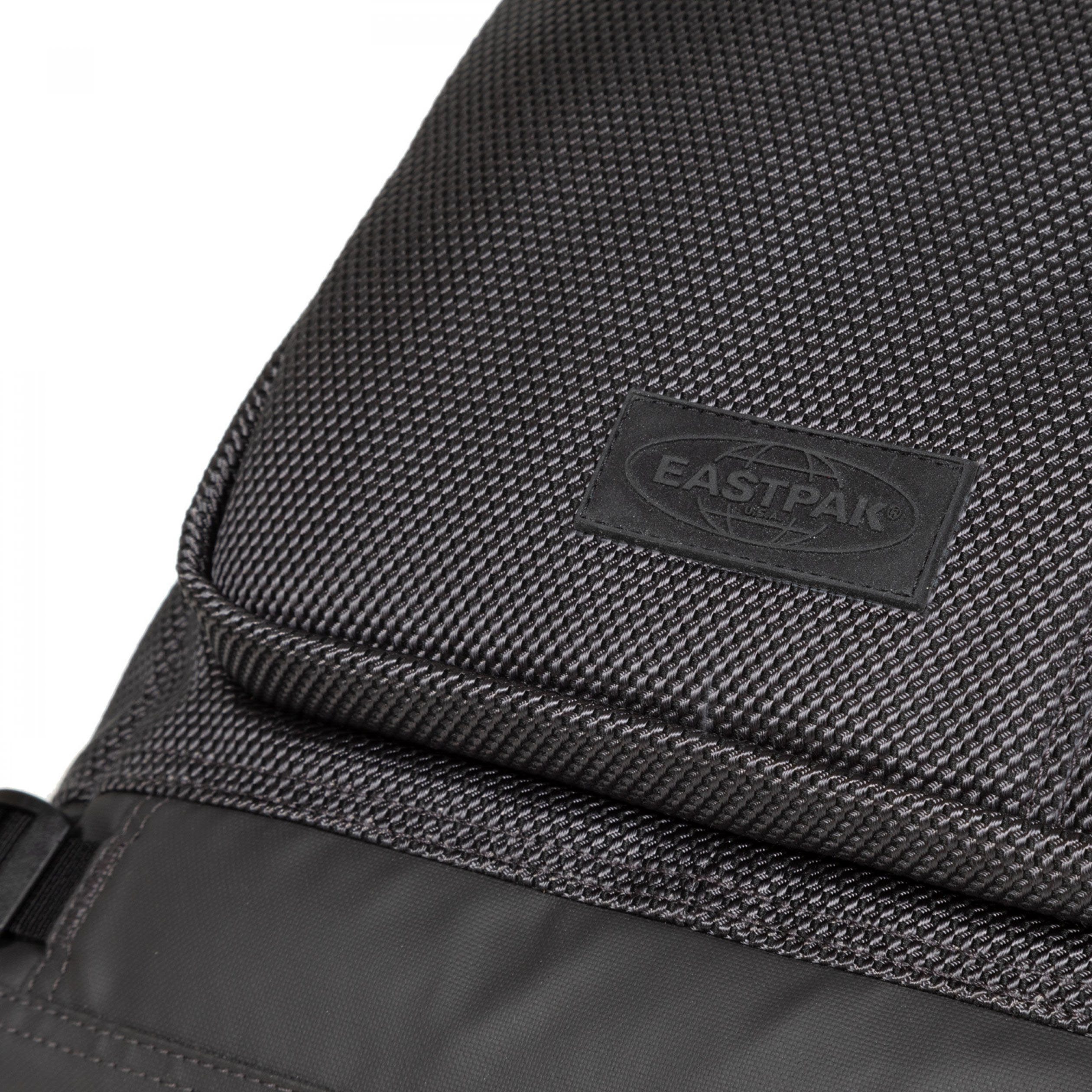 Eastpak Vrijetijdsrugzak TECUM top bevat gerecycled materiaal (global recycled standard)