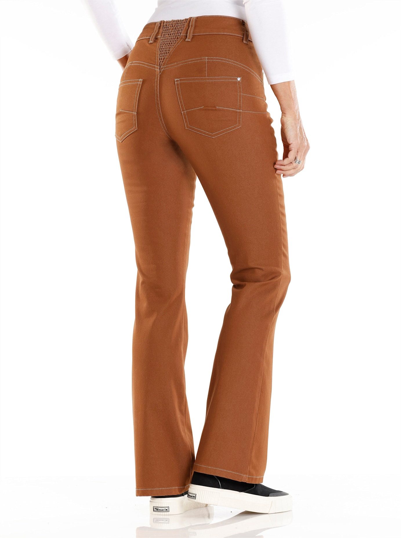 Classic Basics Bootcut jeans