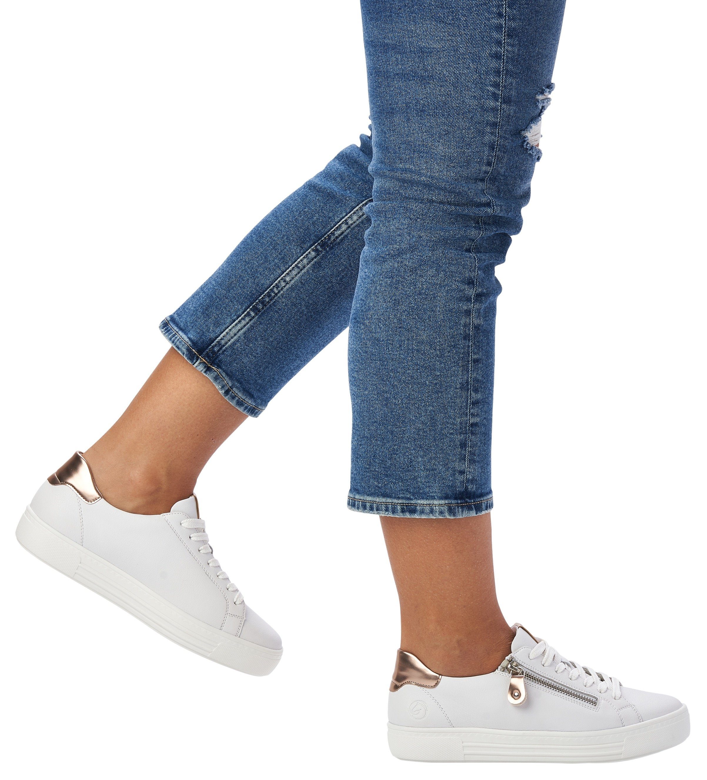 Remonte Plateausneakers met soft-foam binnenzool, vrijetijdsschoen, lage schoen, veterschoen