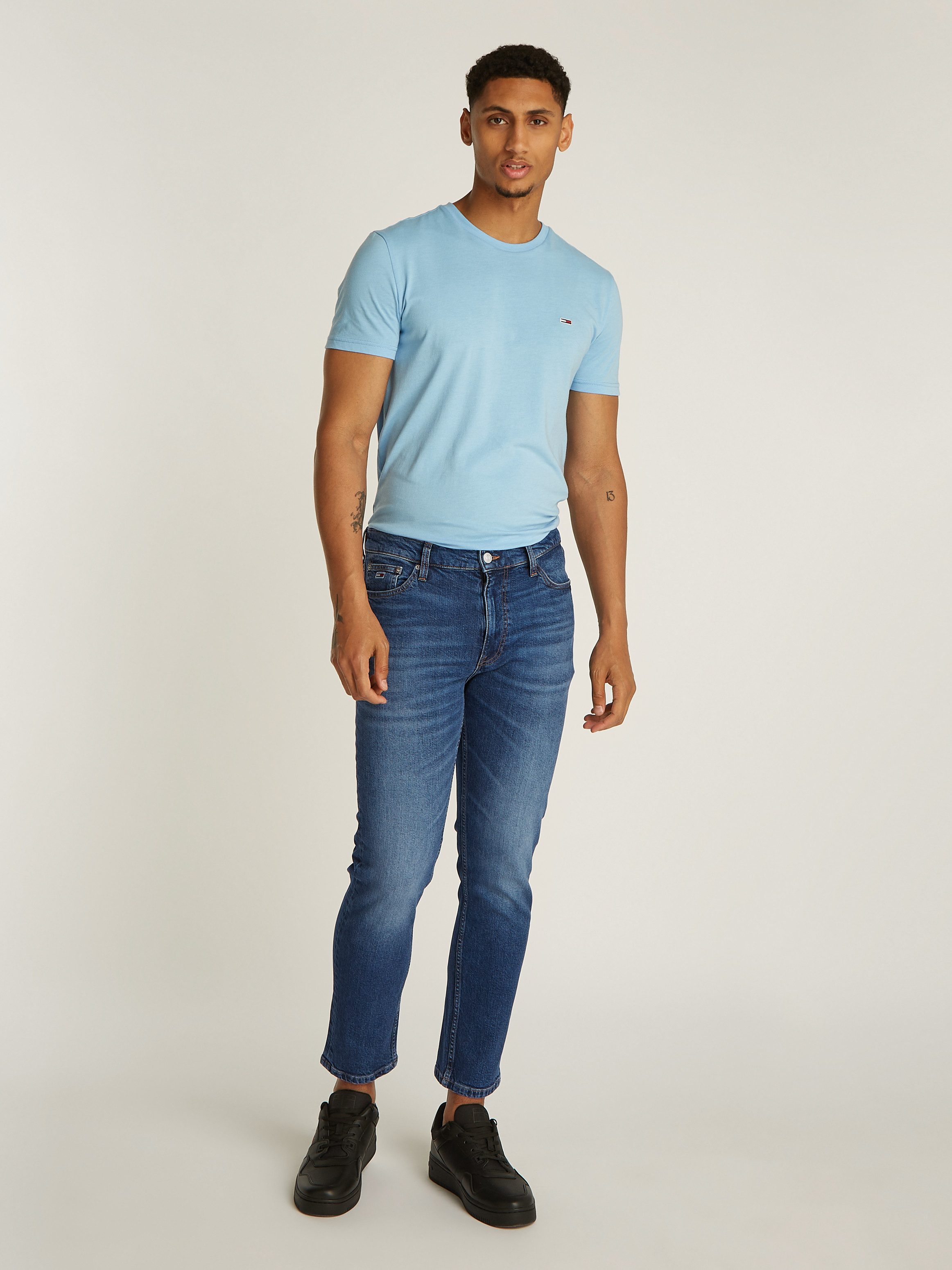 TOMMY JEANS Regular fit jeans DAD JEAN RGLR TPRD met gestempeld logo