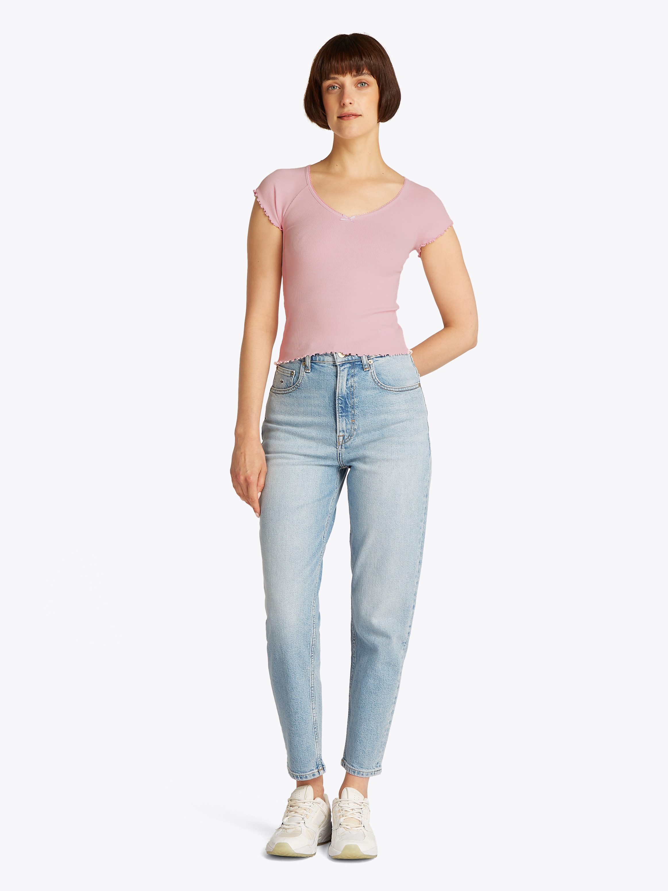 TOMMY JEANS Shirt met korte mouwen TJW SLIM VNECK GMD RIB SS met rolranden, in vrouwelijke stijl