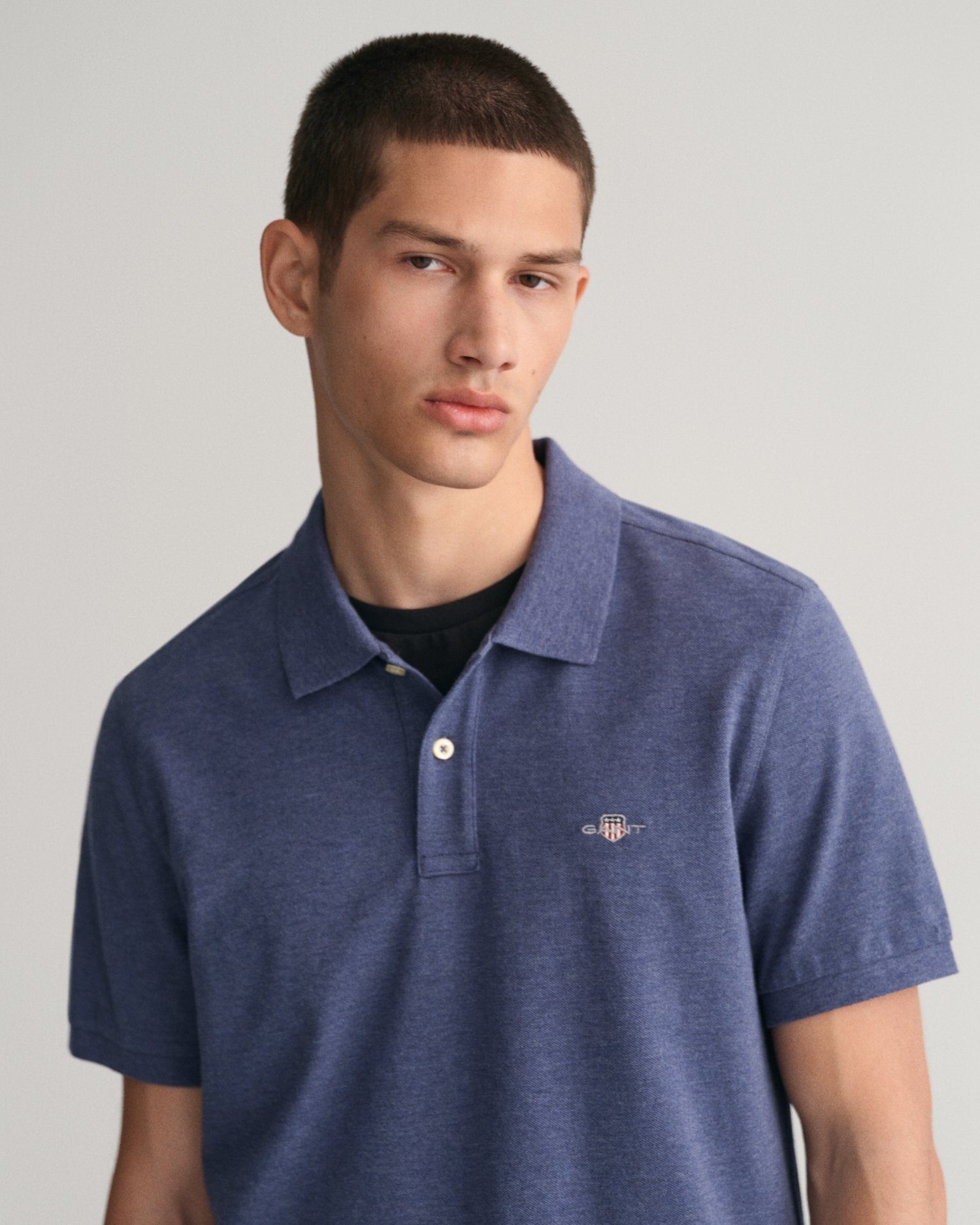 Gant Poloshirt REG SHIELD SS PIQUE POLO met logo en platte breikraag 100% katoen pique