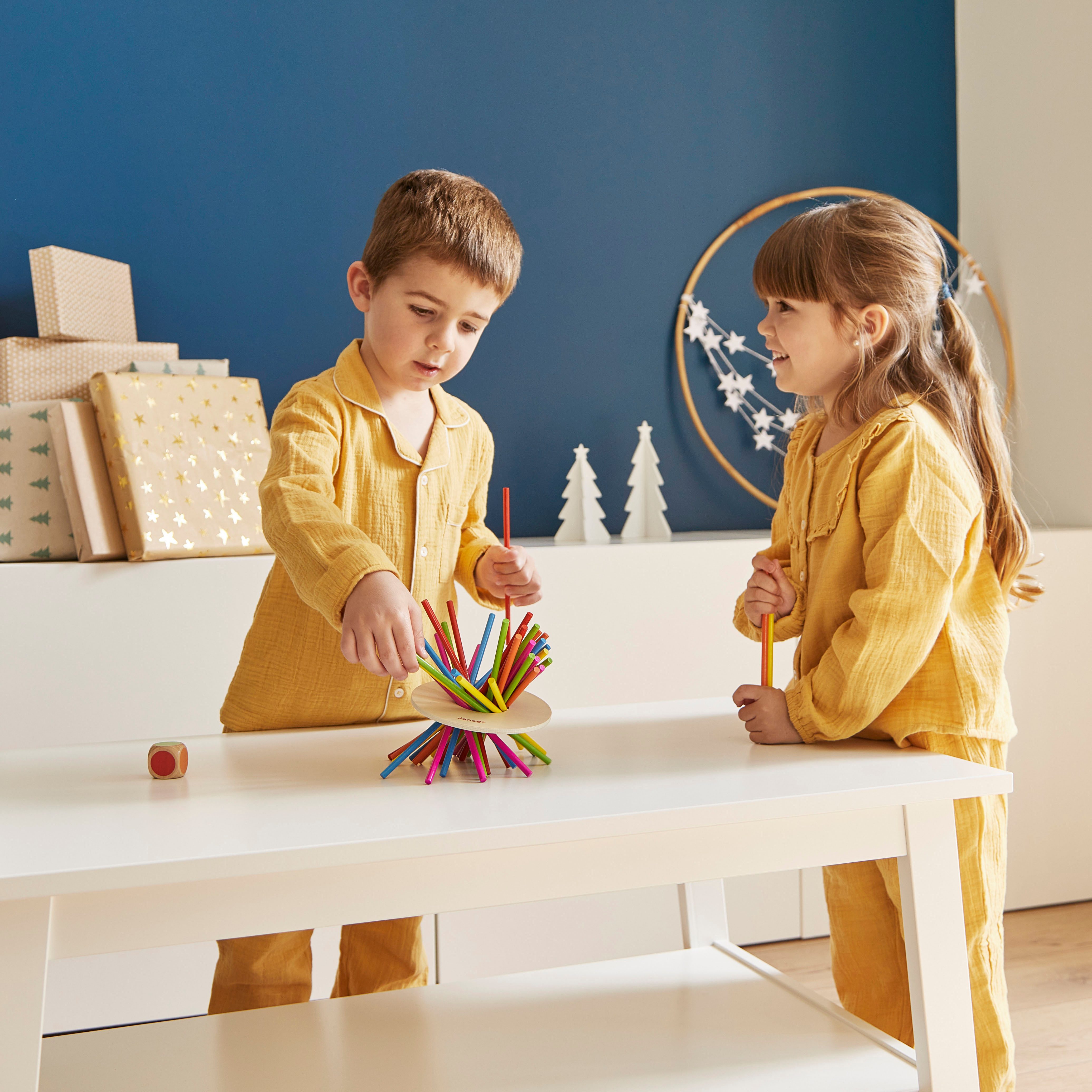 Janod Spel Crazy Sticks FSC®- beschermt bos - wereldwijd
