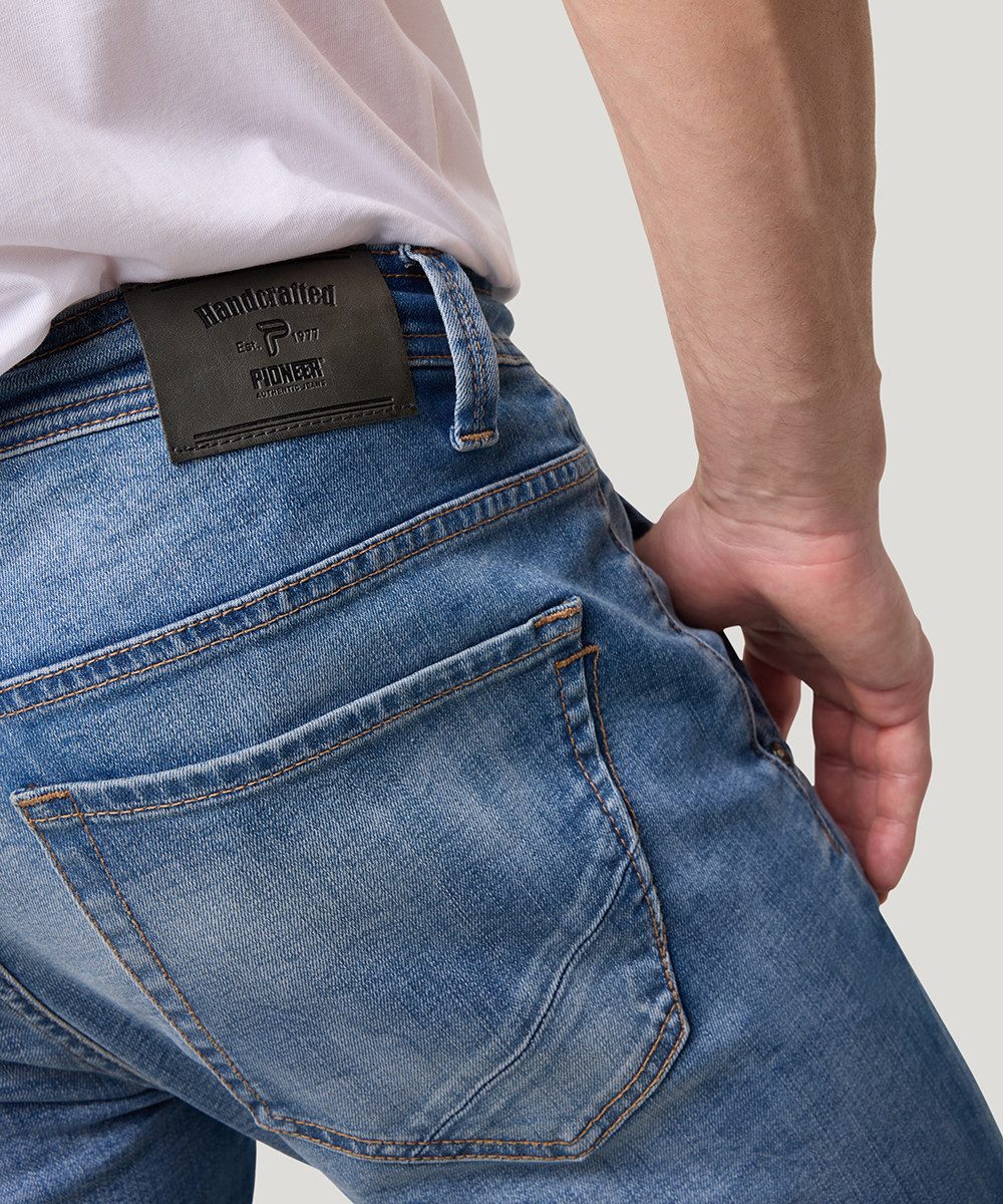 Pioneer Authentic Jeans Regular fit jeans Ravi in five-pocketsstijl