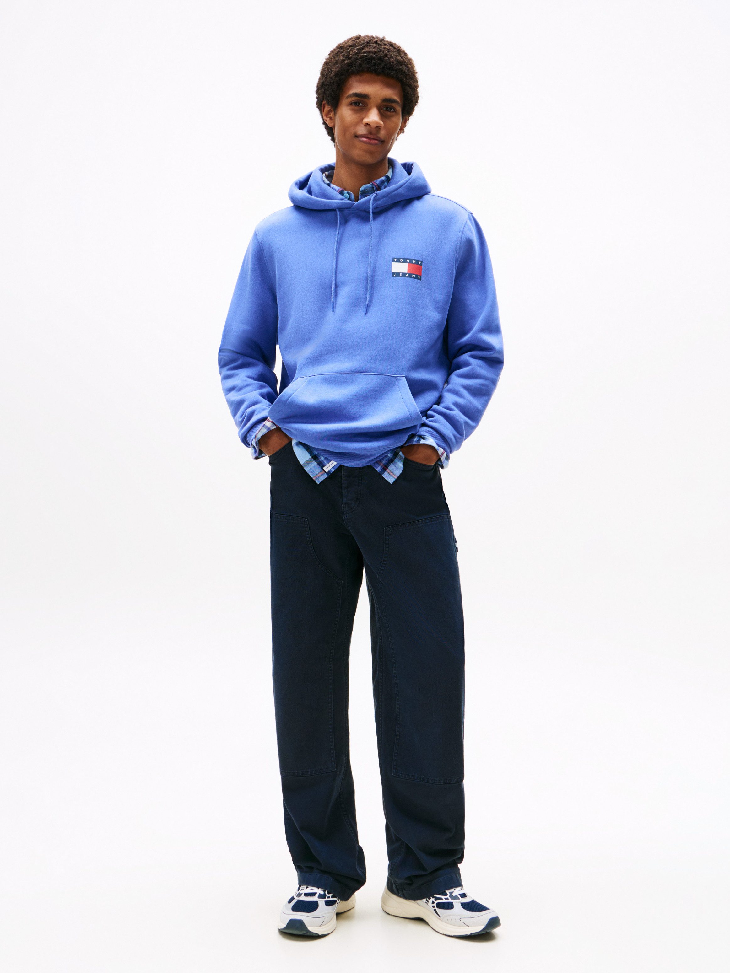TOMMY JEANS Sweatshirt TJM REG ESSENTIAL FLAG HOOD EXT met bedrukte merklogo op borsthoogte