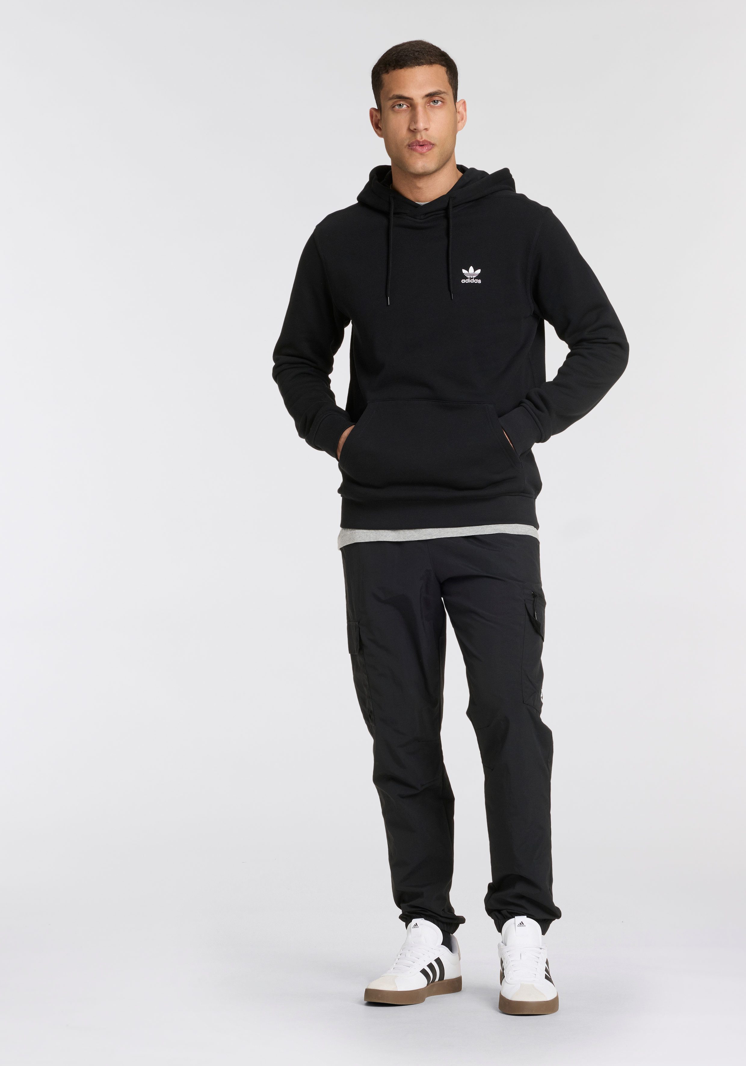 adidas Originals Sportbroek ESS WOVEN CARGO (1-delig)