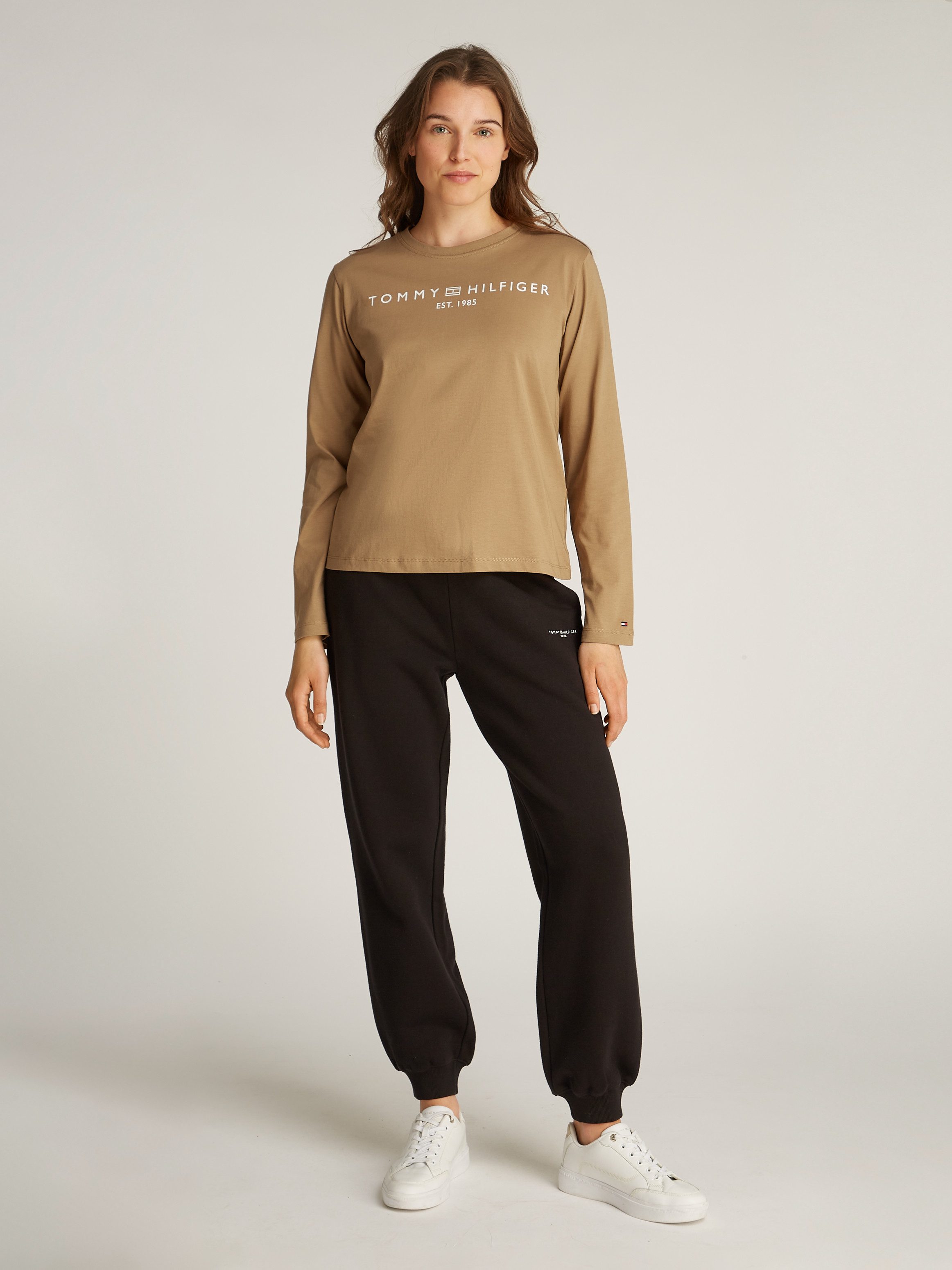 Tommy Hilfiger Shirt met lange mouwen REG CORP LOGO C-NK LS met een logo-opschrift