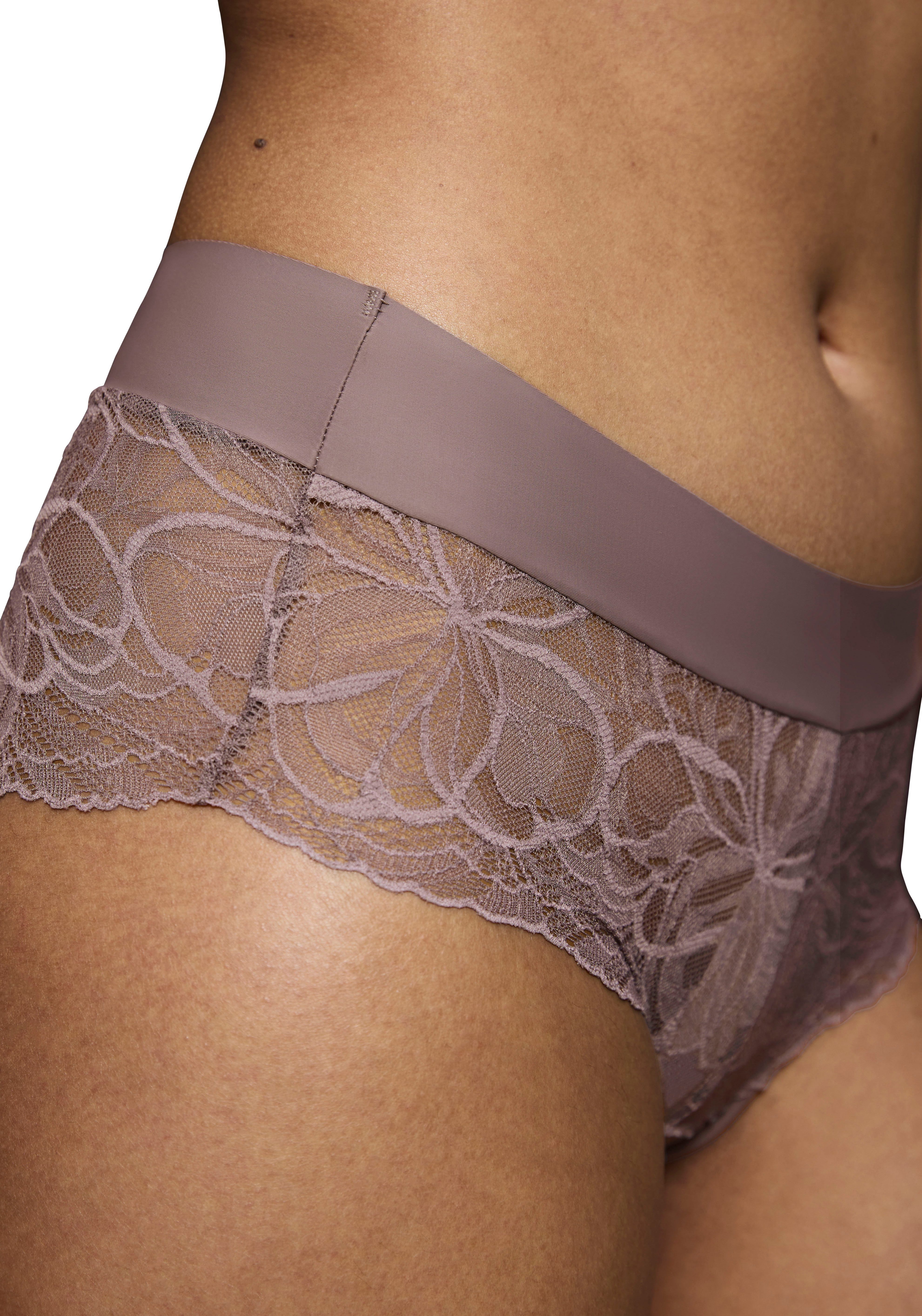 Triumph Hipster Body Make-Up Illusion Lace Shorty