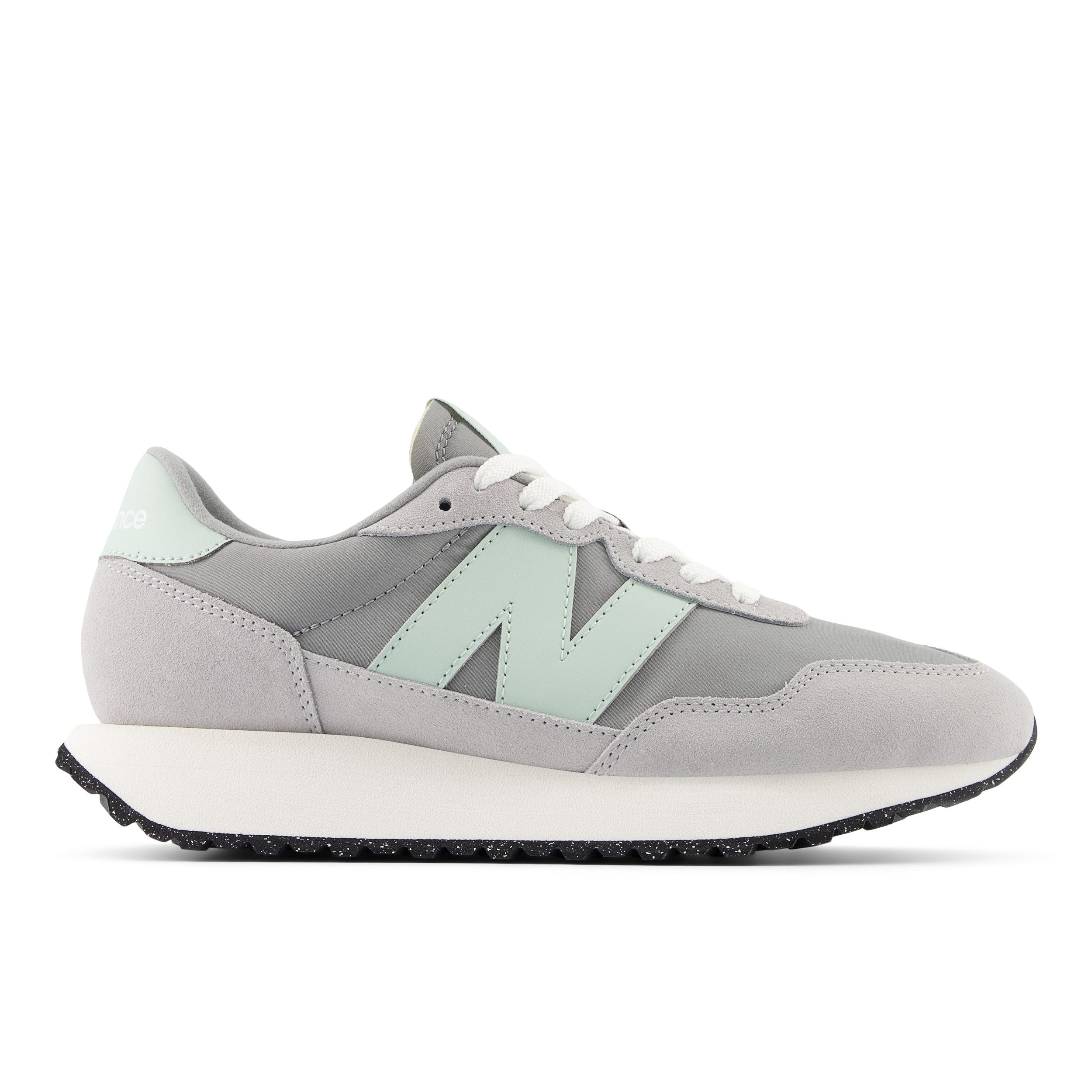 New Balance Sneakers 237