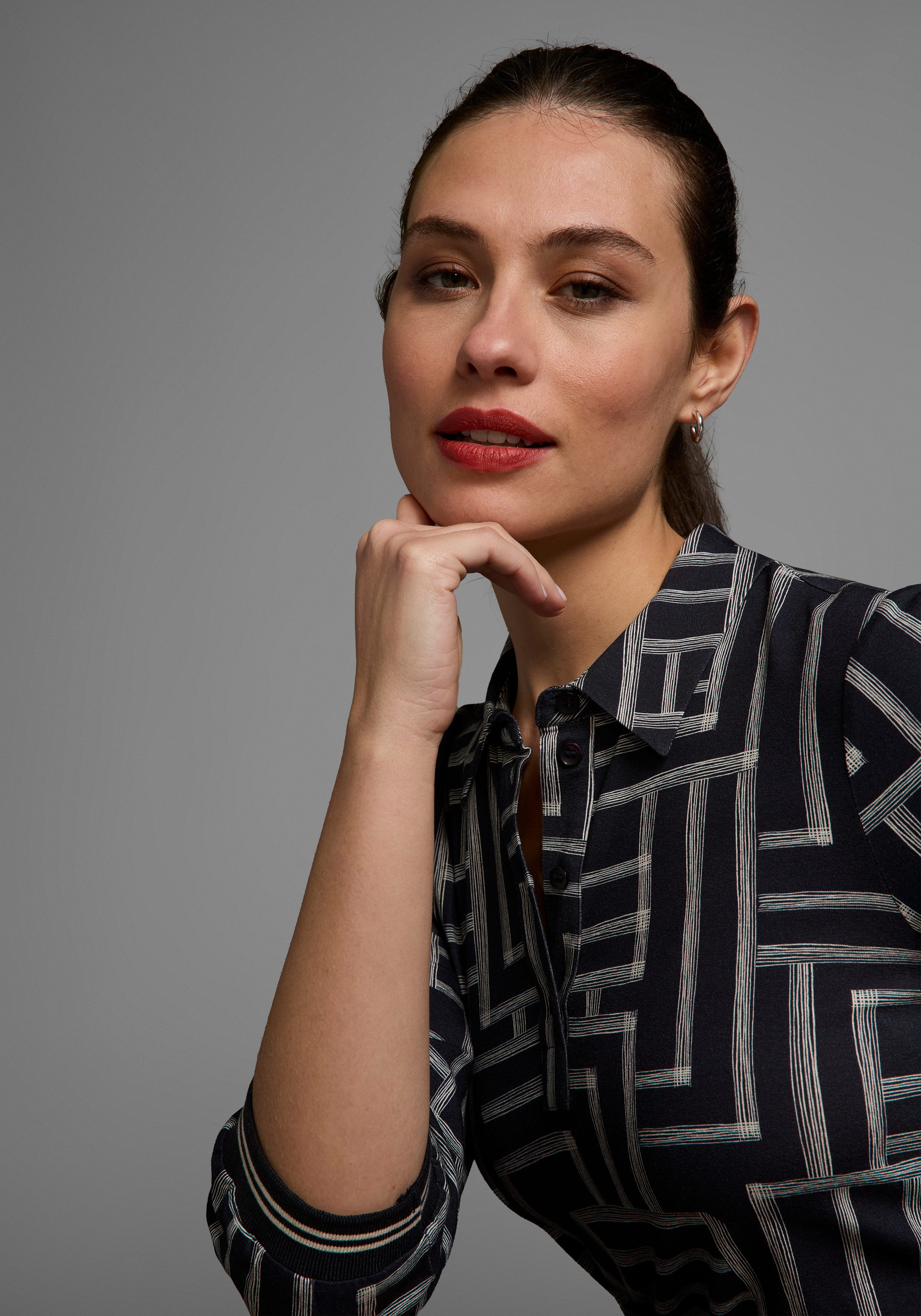 Laura Scott Polojurk met grafische print - nieuwe collectie