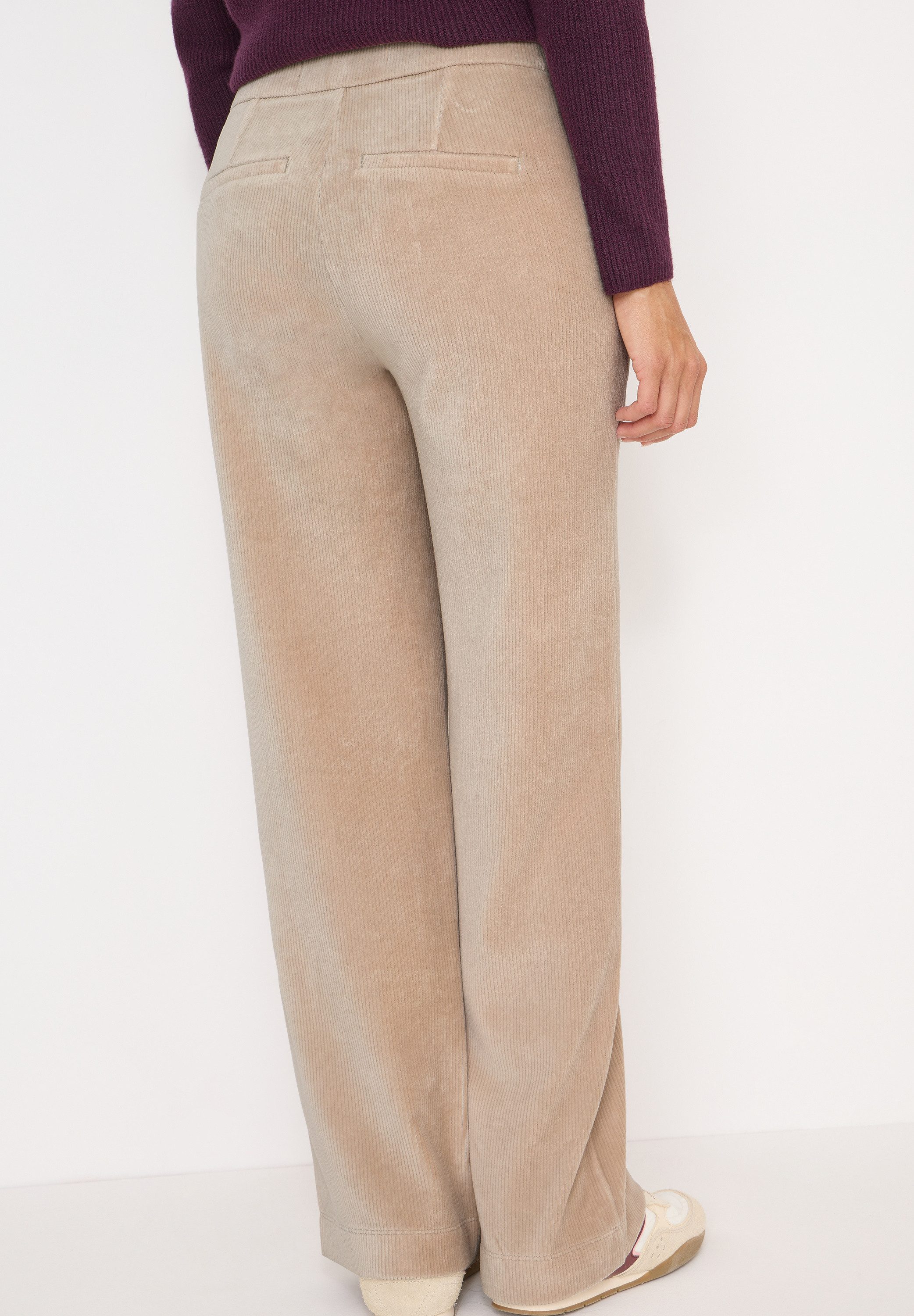 Cecil Cordbroek Neele met elastische taille