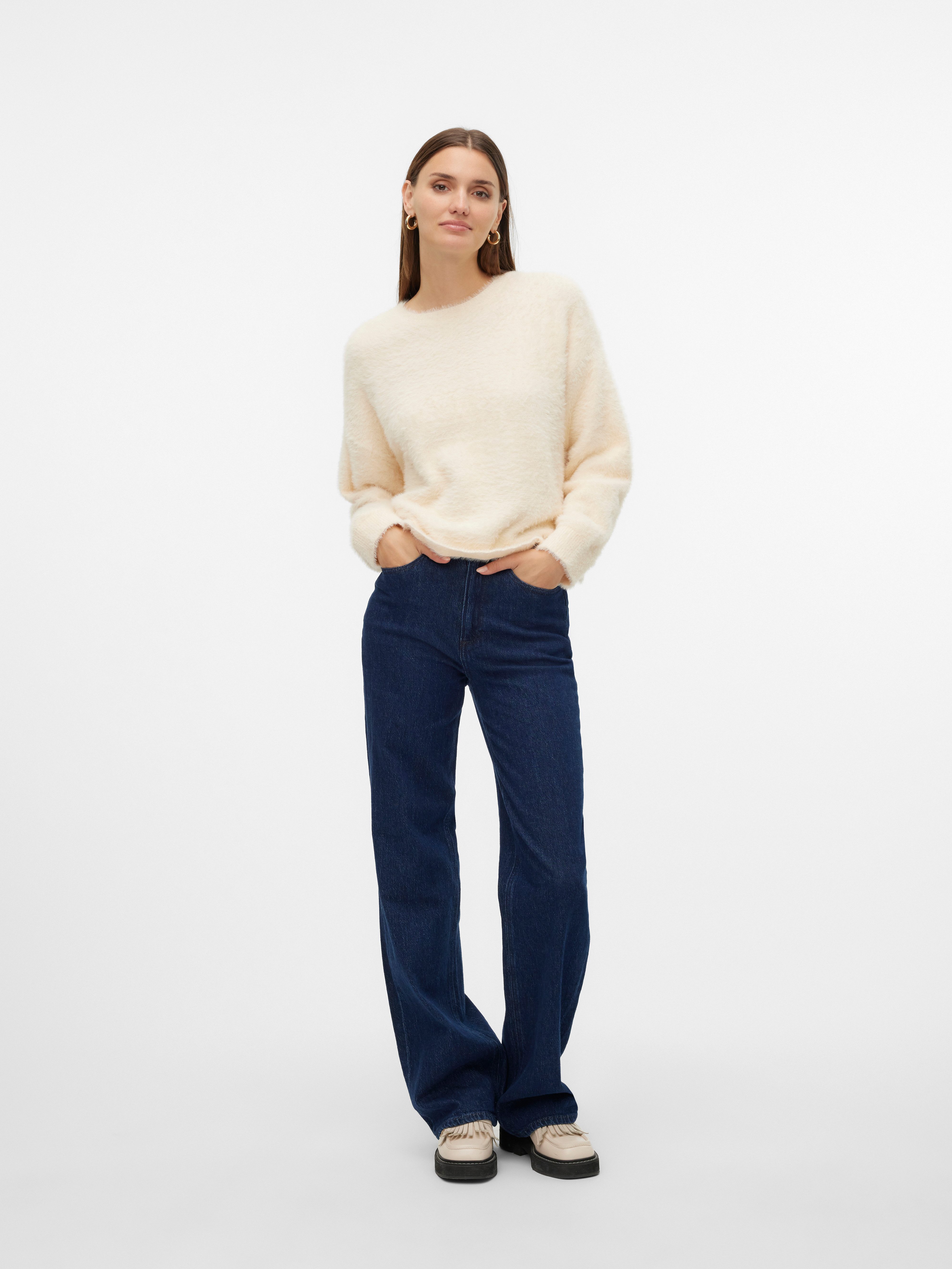 Vero Moda Trui met ronde hals VMALINA LS O-NECK BOXY PULLOVER BOO