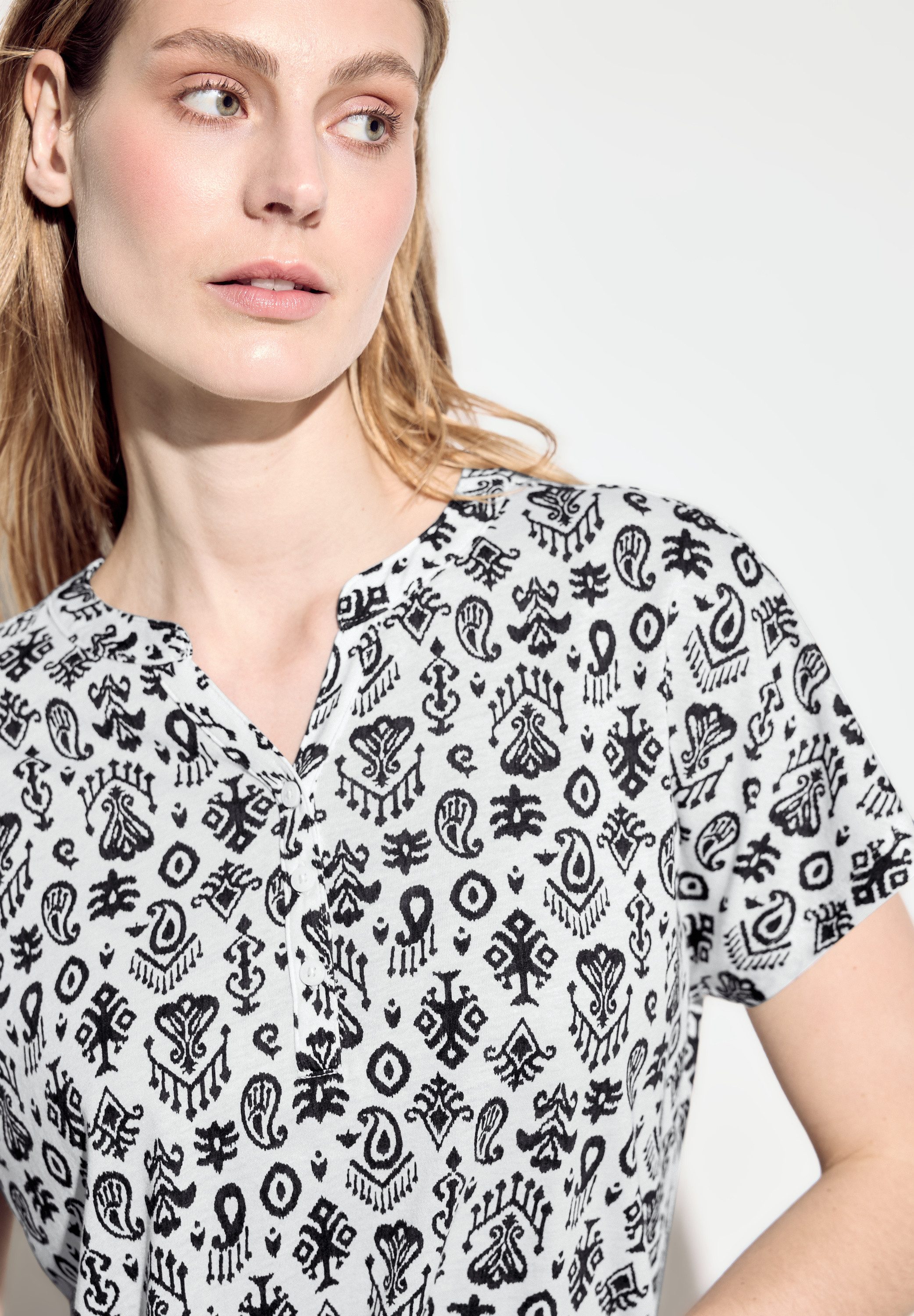 Cecil T-shirt met ornamentprint